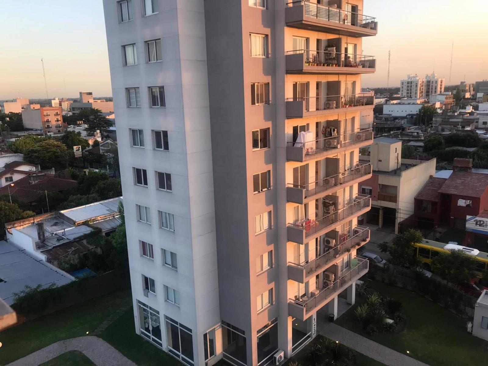 Departamento 3 Amb. En Venta. Torres de Moreno