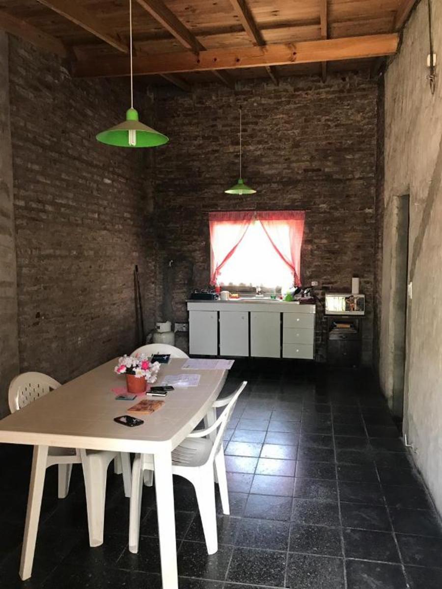 2 Casas en Venta. A 400 mts. Ruta 25 - Moreno — foto 3
