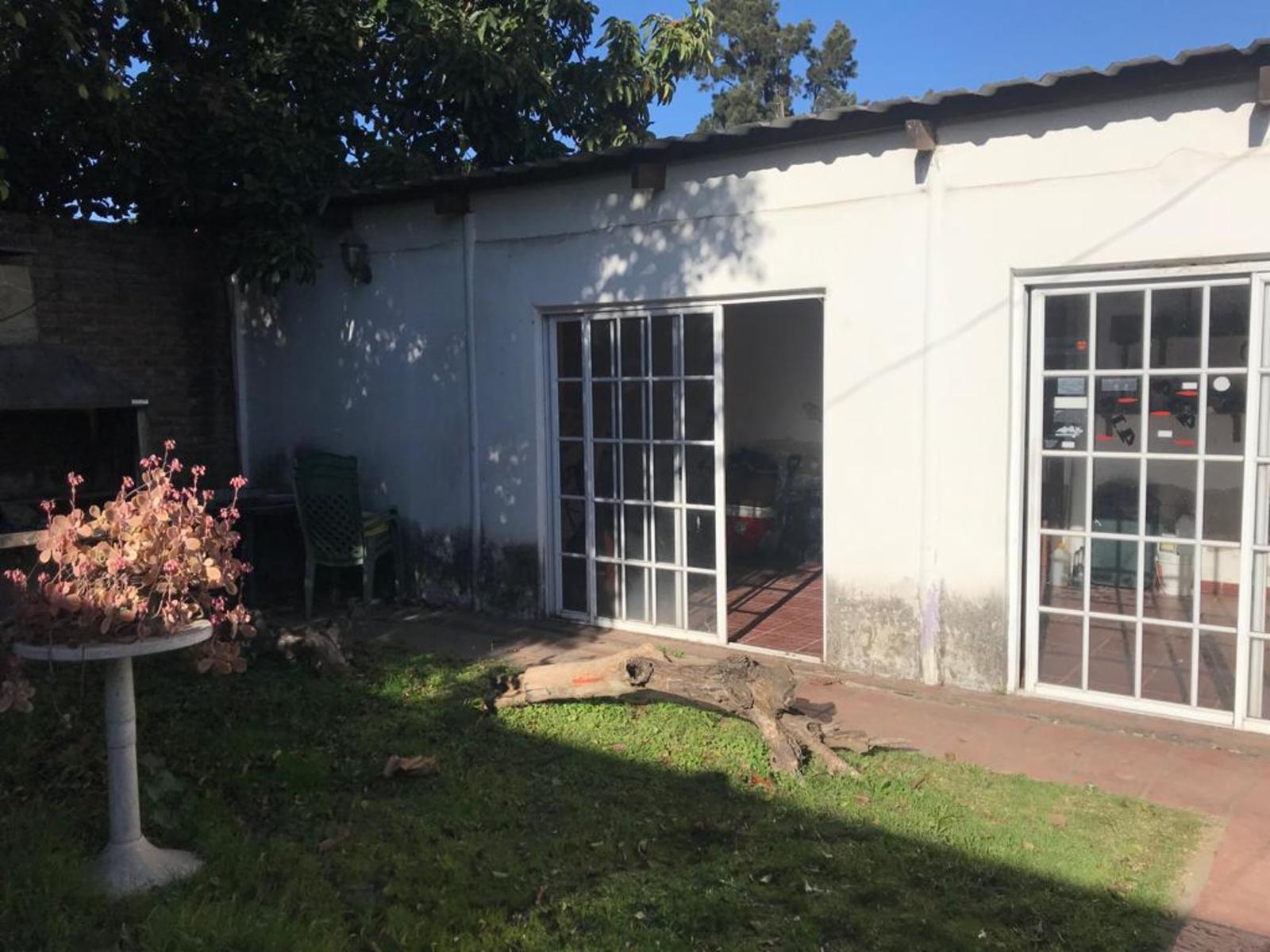 Casa 5 amb. En Venta - Moreno — foto 12