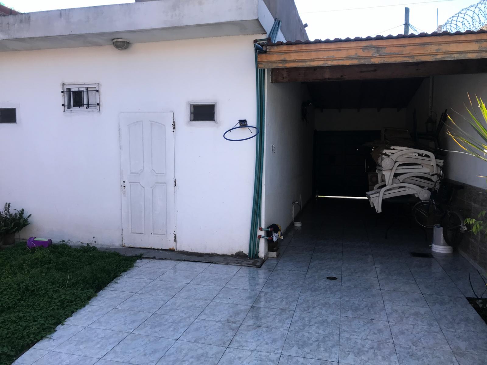 Casa 4 Amb. En Venta y 2 Departamentos a Estrenar - Rafael Castillo — foto 13