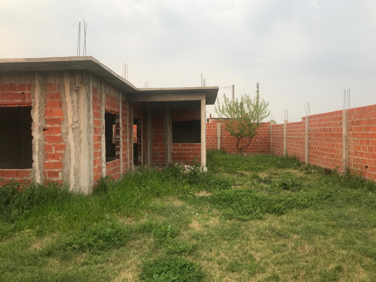 Casa 3 Ambientes En Venta a Terminar - Moreno Sur — foto 2