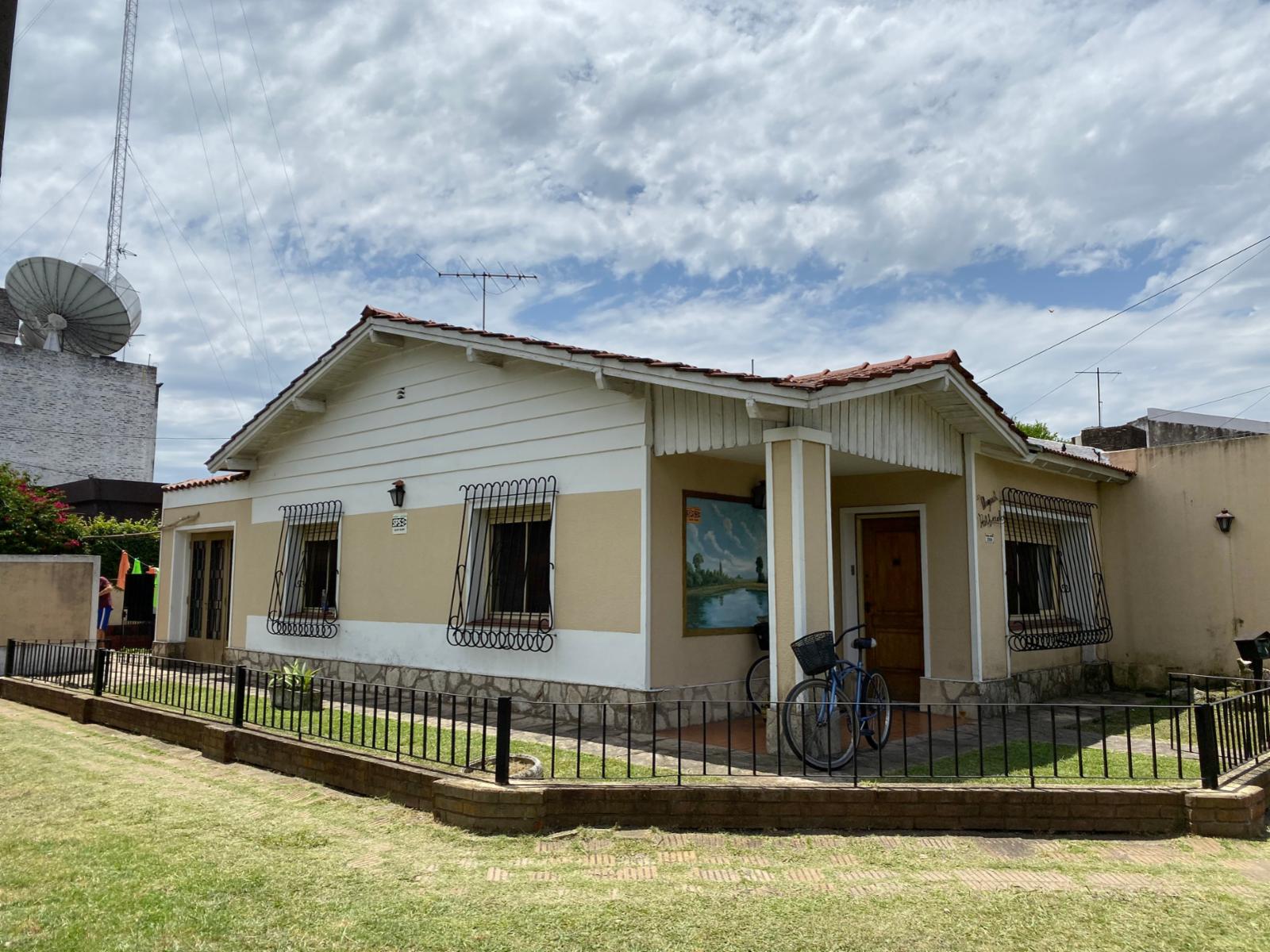 Casa 3 Amb. En Venta a 500 mts. Acceso Oeste - Ituzaingo Norte