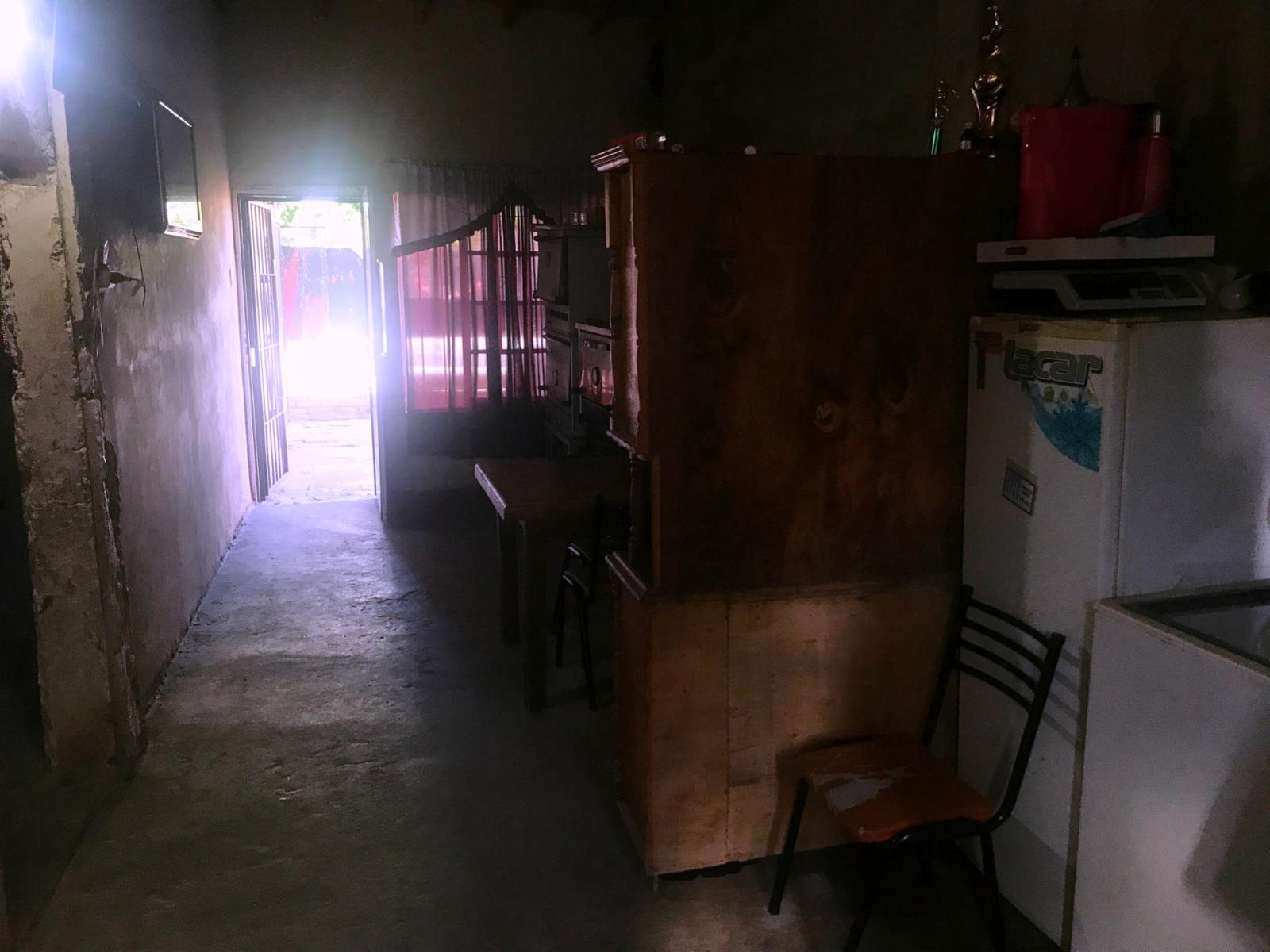 Casa 3 Amb. con 3 departamentos En Venta - Moreno — foto 4