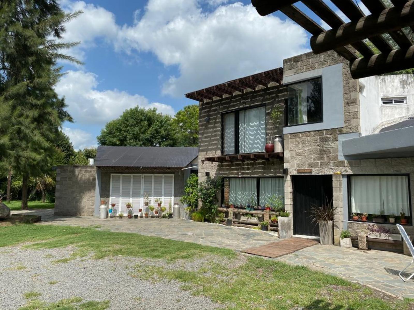 Casa En Venta - Francisco Alvarez — foto 2