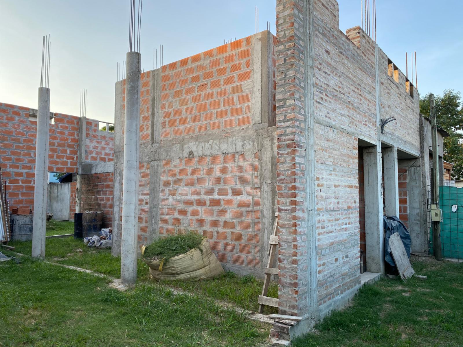 Departamentos y Locales En Venta - General Rodriguez — foto 2