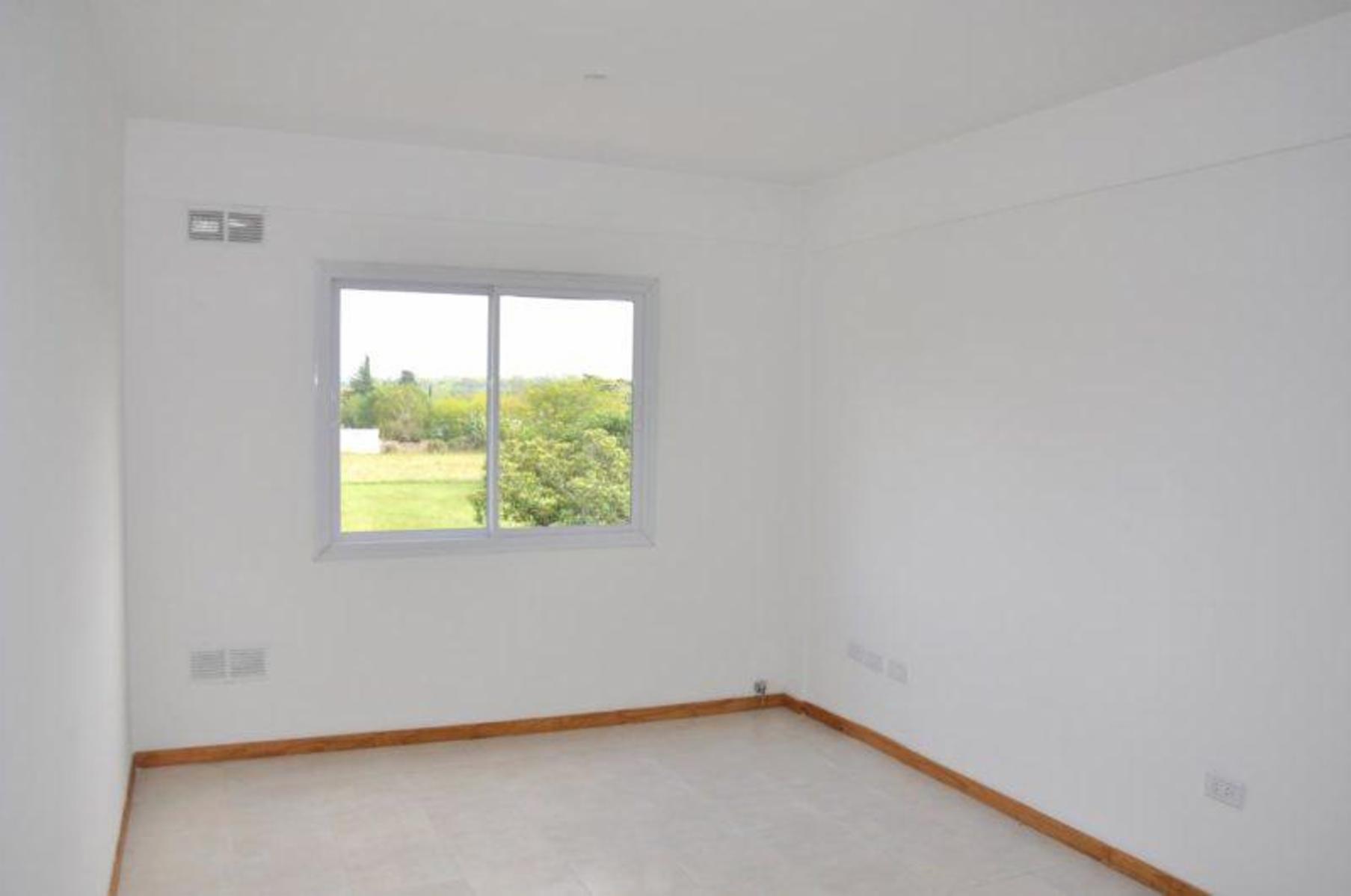 Departamento 2 Ambientes En Venta - Moreno — foto 4