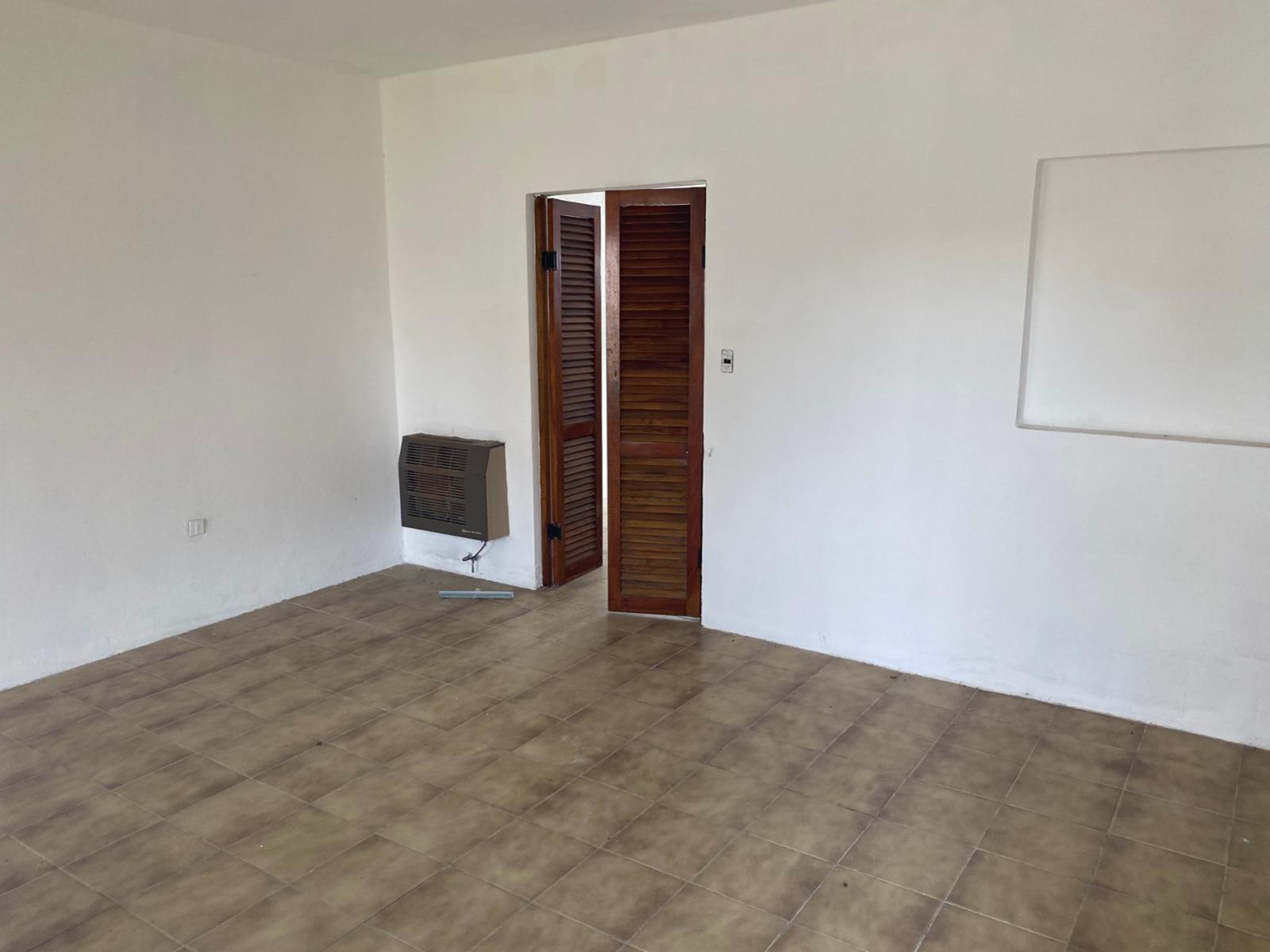 Casa 4 Ambientes y Local En Venta - San Antonio De Padua, Merlo — foto 3