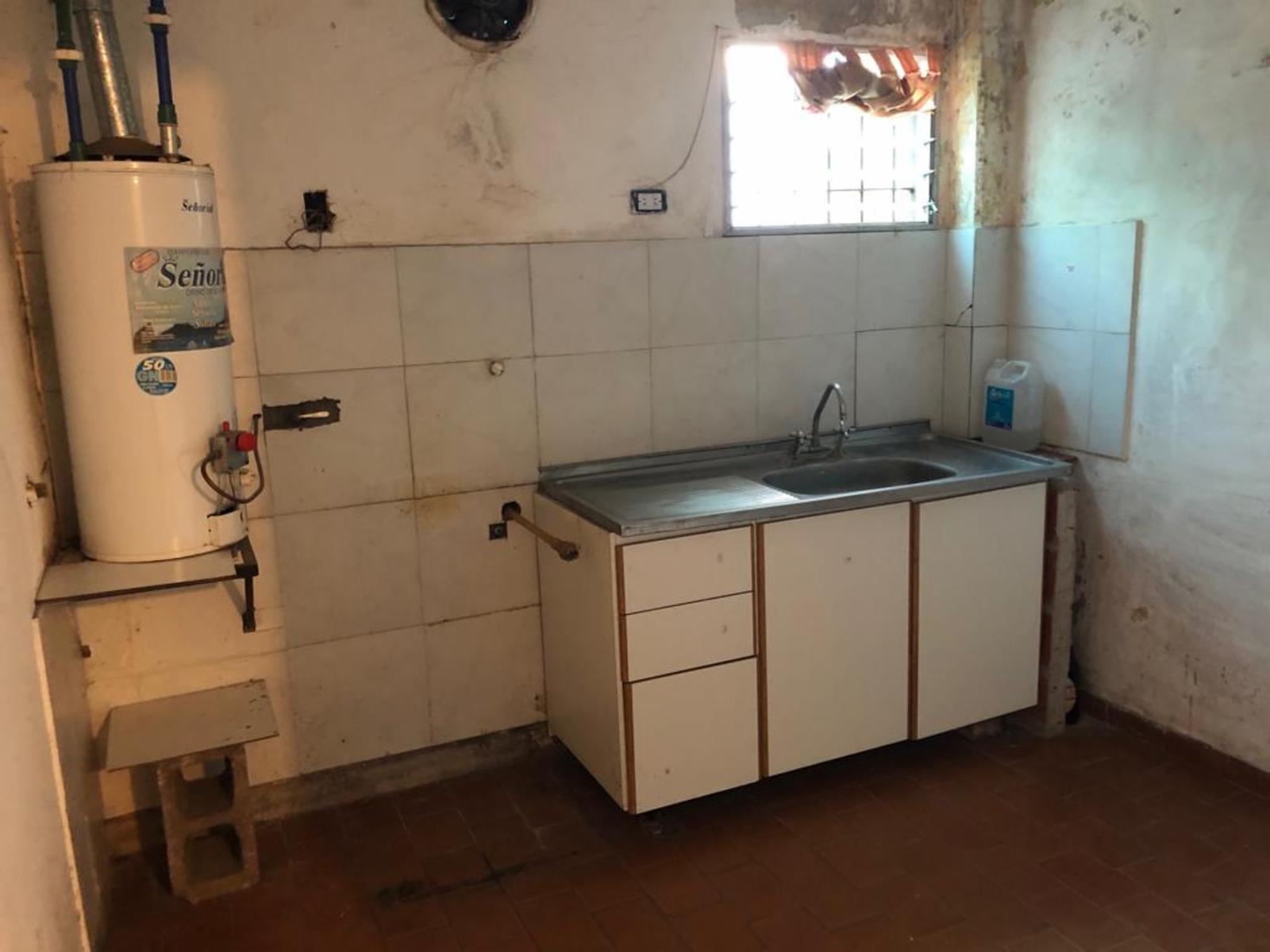 Casa En Venta 4 Ambientes - Francisco Alvarez, Moreno — foto 2