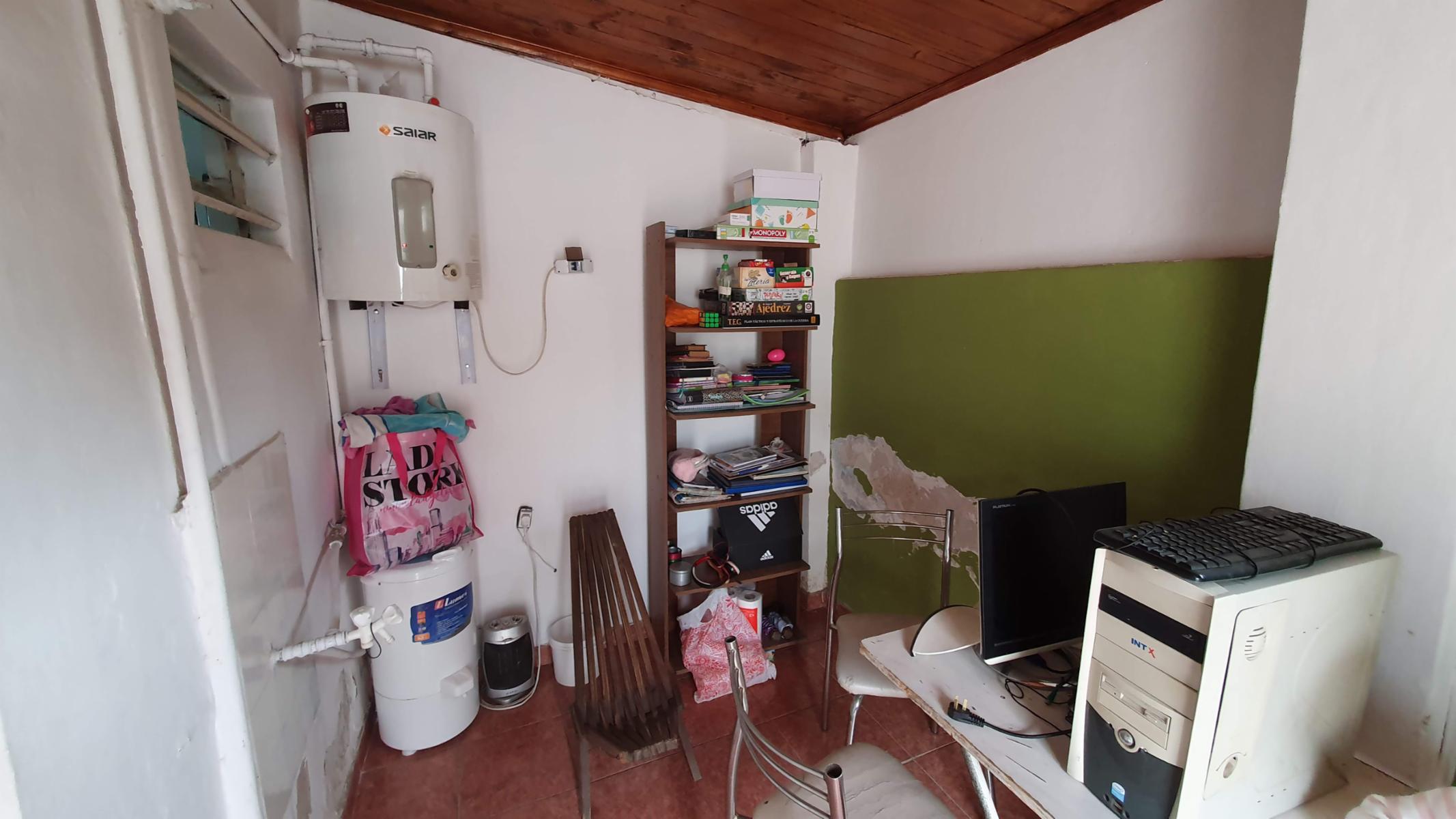 Casa 4 amb y Depto 2 amb. En Venta- Moreno — foto 10