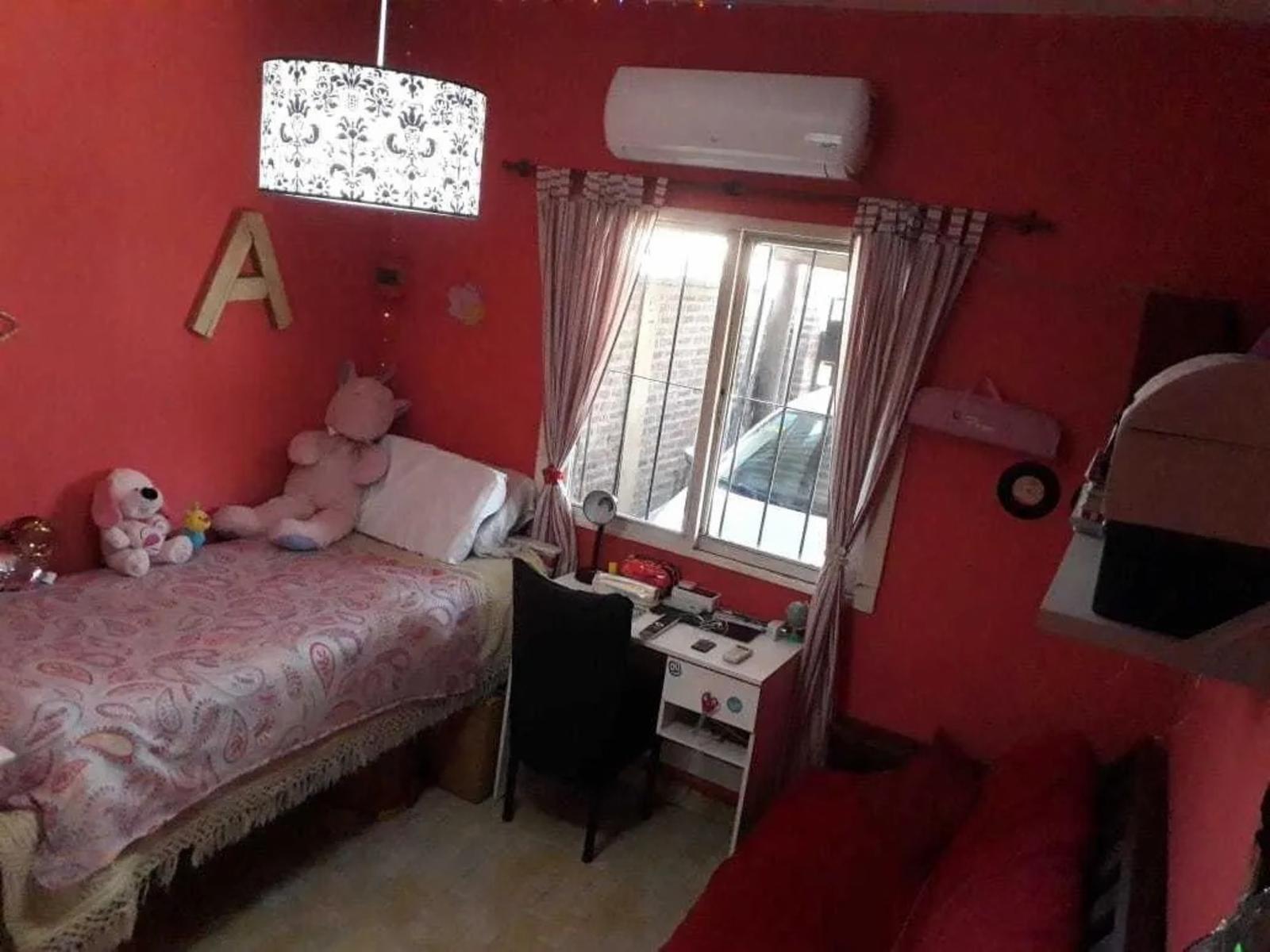 Casa 3 Amb. a 200m De Acceso Oeste - Ituzaingo, Parque Leloir — foto 8