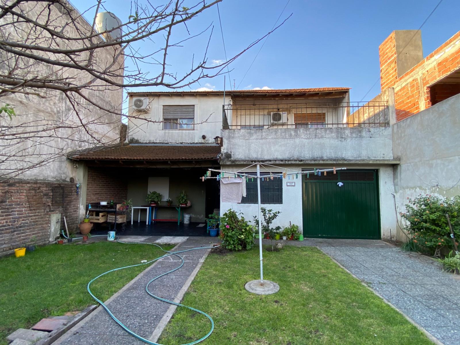 Casa 3 Amb. En Venta A 300 mts. de Acceso Oeste - Ituzaingo Norte