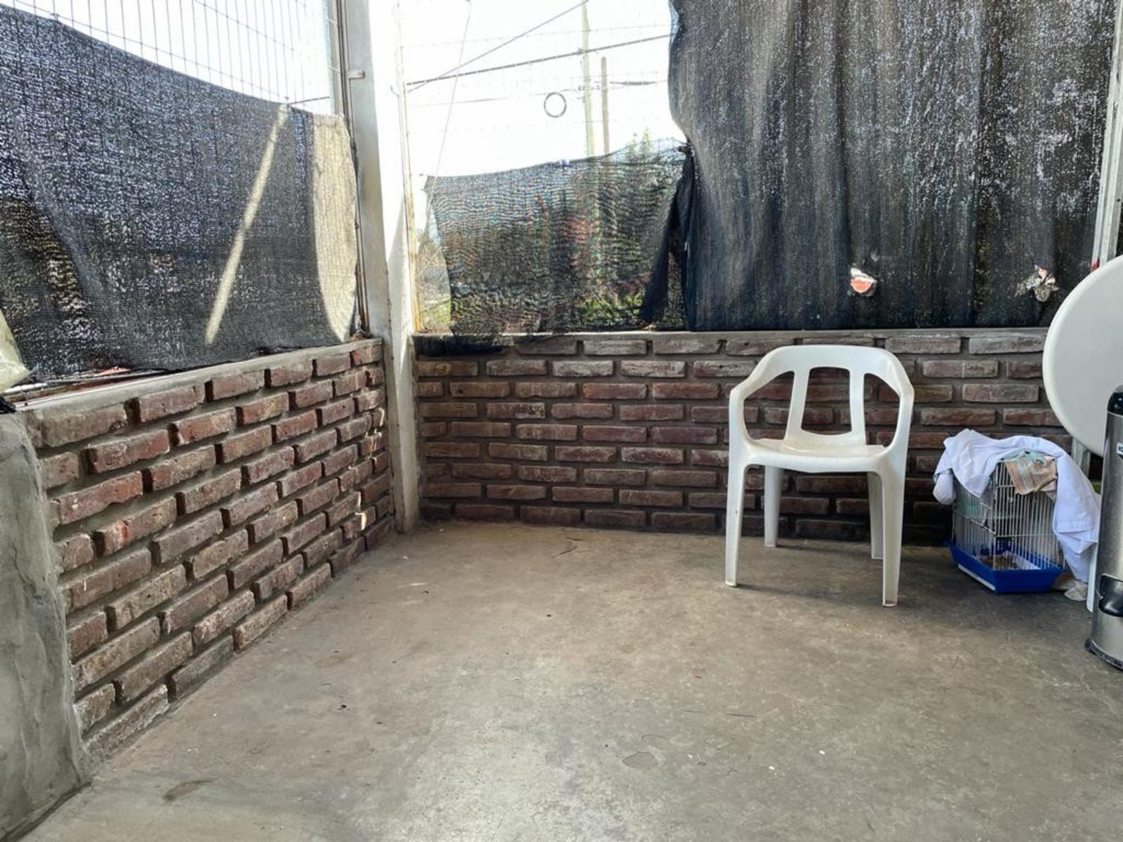 Casas y Locales En Venta a 200 mts. de Ruta 23 - Trujui, Moreno — foto 13