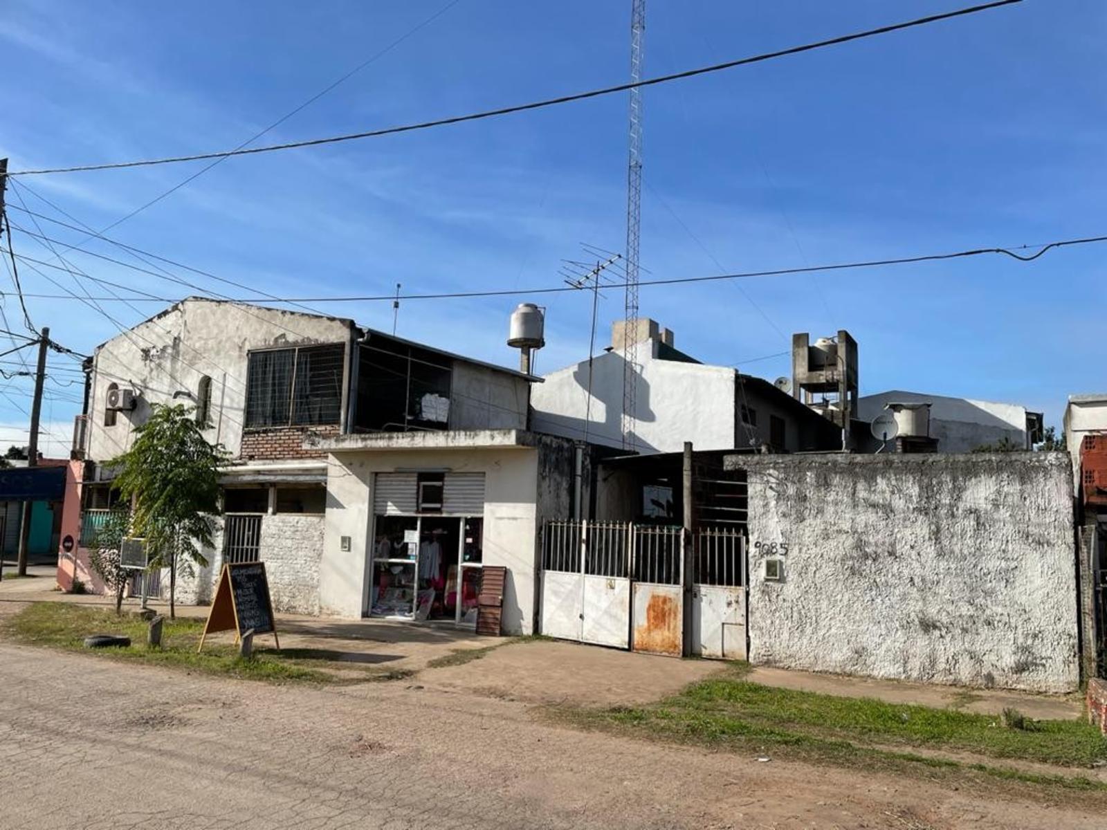 Casas y Locales En Venta a 200 mts. de Ruta 23 - Trujui, Moreno — foto 14
