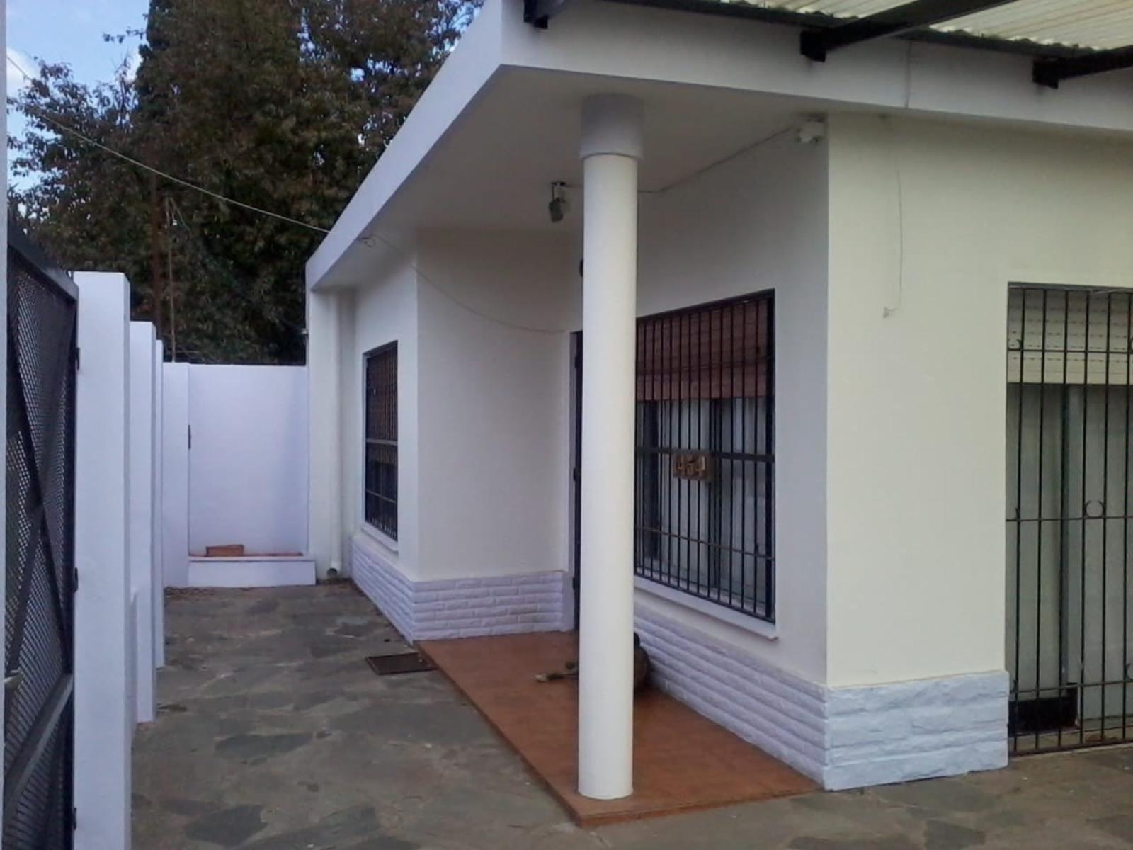 Casa 3 Ambientes En Venta - La Reja, Moreno — foto 2