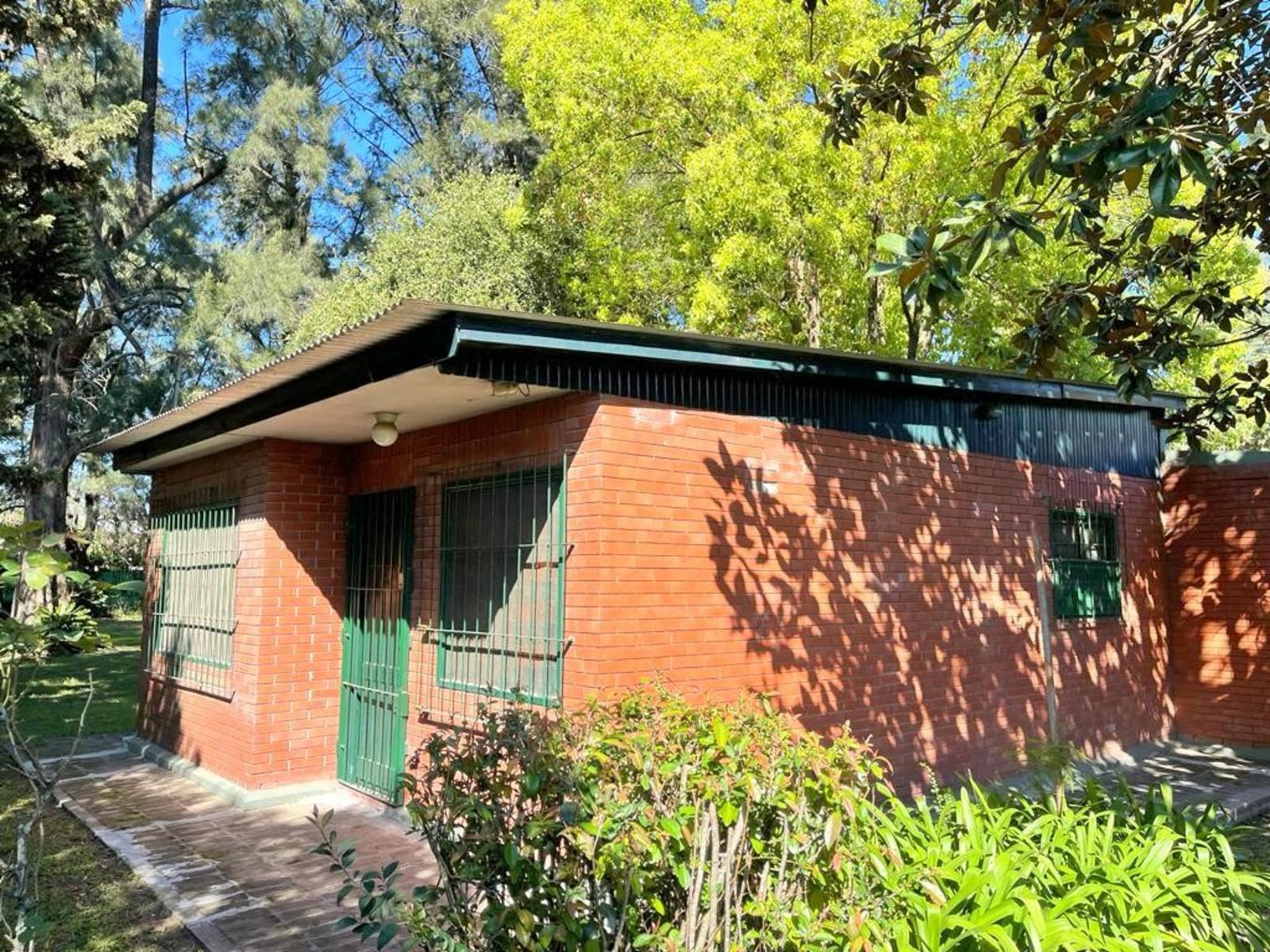Casa 3 Ambientes En Venta - General Rodríguez