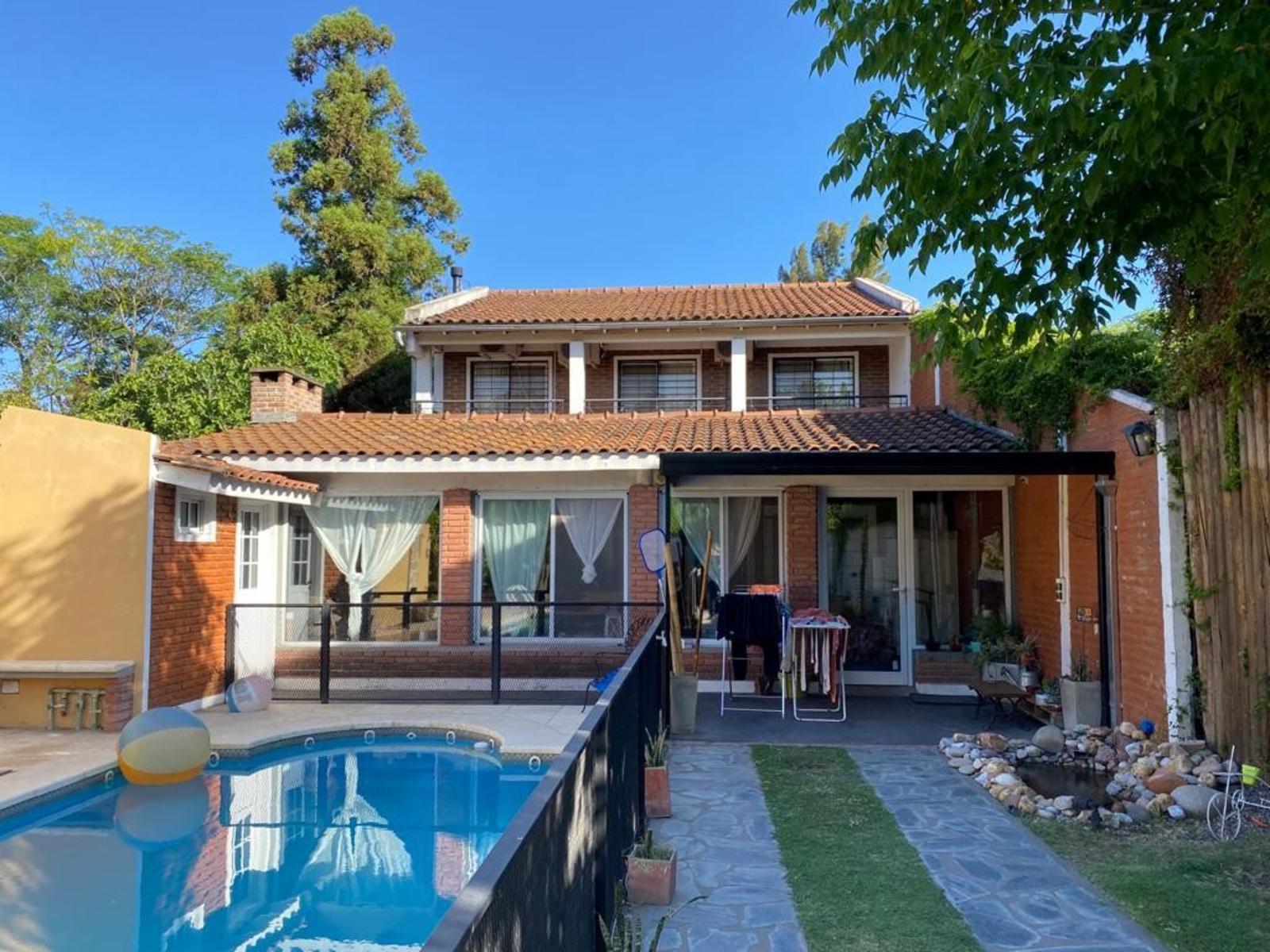 Casa 6 Ambientes En Venta - Francisco Alvarez, Moreno — foto 2