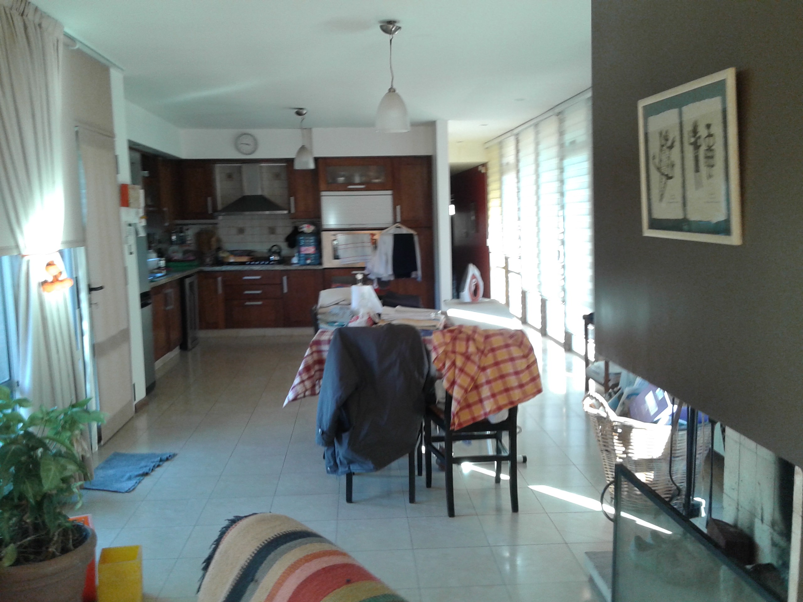 HERMOSA CASA CON AMPLIO PARQUE EN IBARLUCEA- se acepta departamento como parte de pago — foto 4