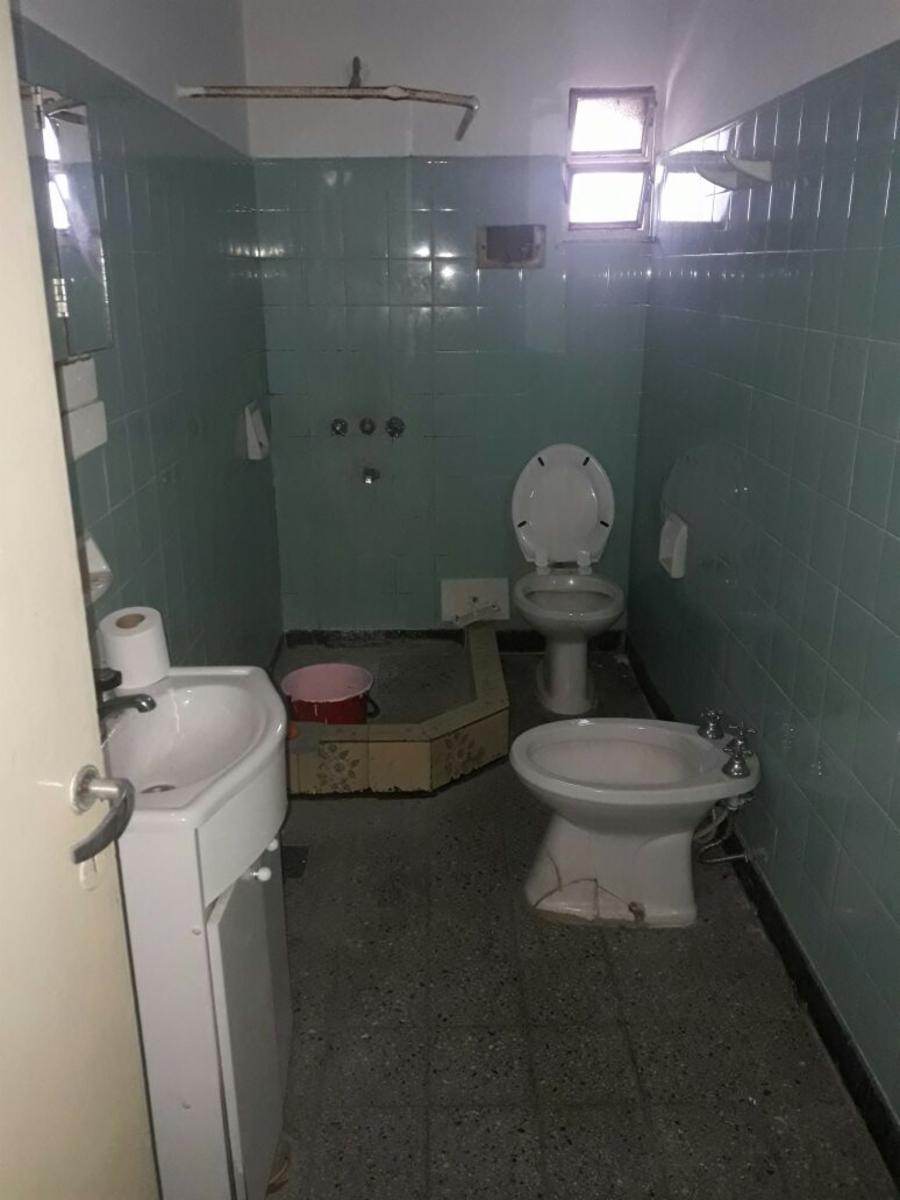 DEPARTAMENTO DE DOS DORMITORIOS MUY BUEN ESTADO — foto 4