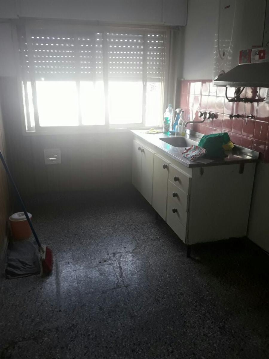 DEPARTAMENTO DE DOS DORMITORIOS MUY BUEN ESTADO — foto 6