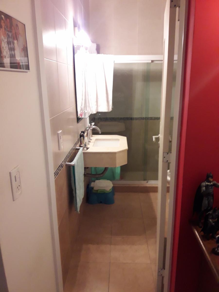 CASA DOS DORMITORIOS CON GARAGE Y QUINCHO — foto 11