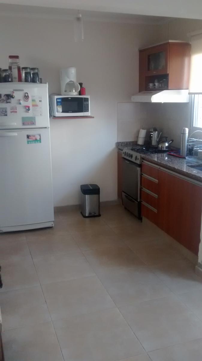 CASA DE PASILLO ZONA SUR IMPECABLE (ANCHORENA 400) — foto 3