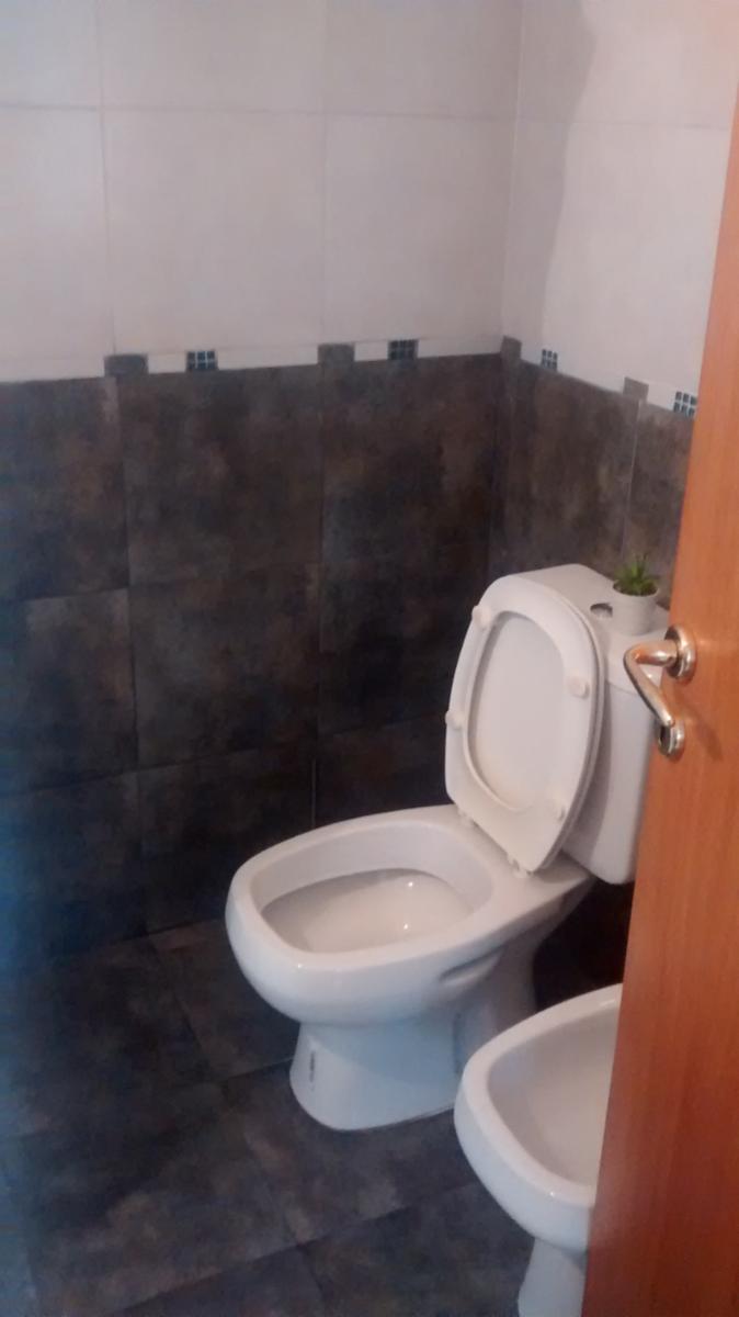 CASA DE PASILLO ZONA SUR IMPECABLE (ANCHORENA 400) — foto 7
