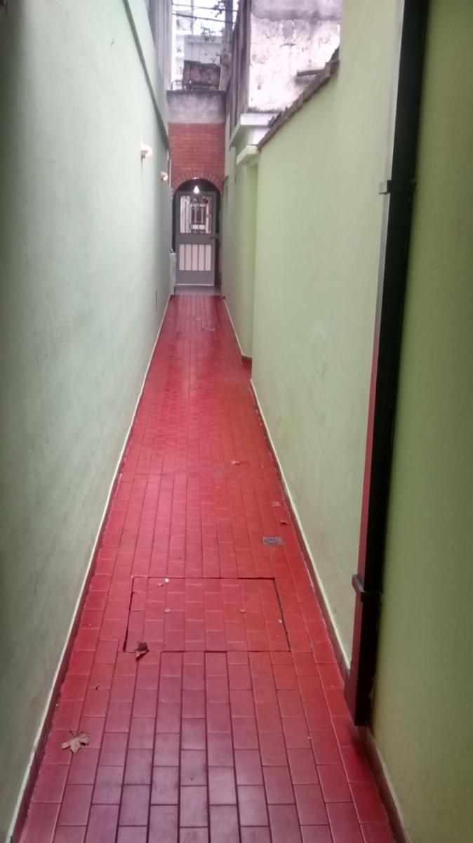 CASA DE PASILLO BARIO ECHESORTU 2 DORMITORIOS — foto 5