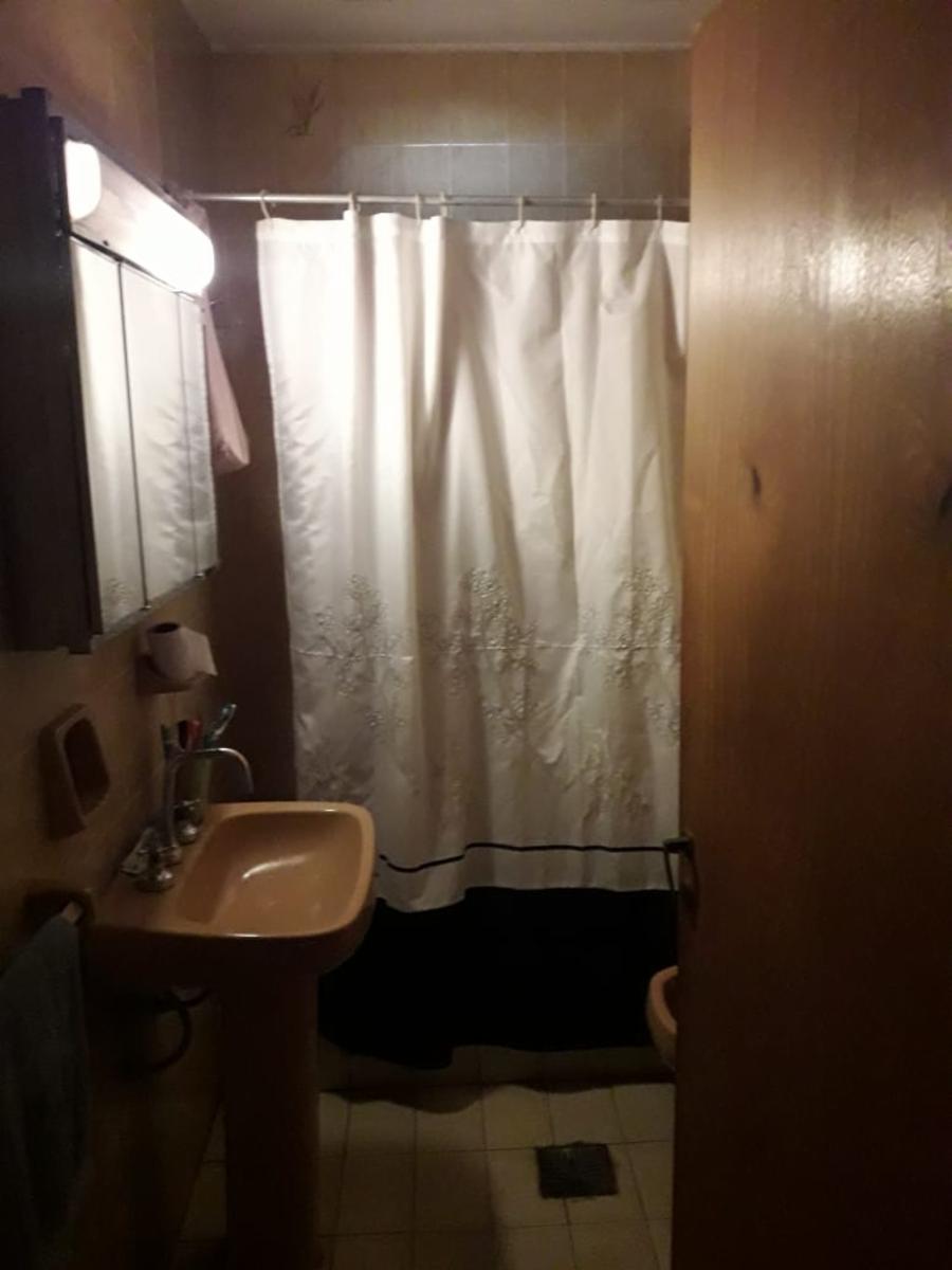 CASA TRES DORMITORIOS CON GARAGE Y JARDIN — foto 5