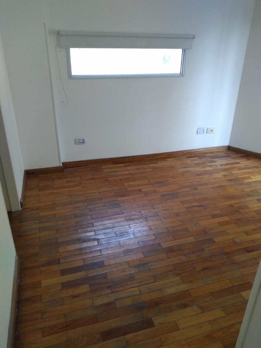 DEPARTAMENTO TRES DORMITORIOS EXCELENTE UBICACIÓN — foto 8