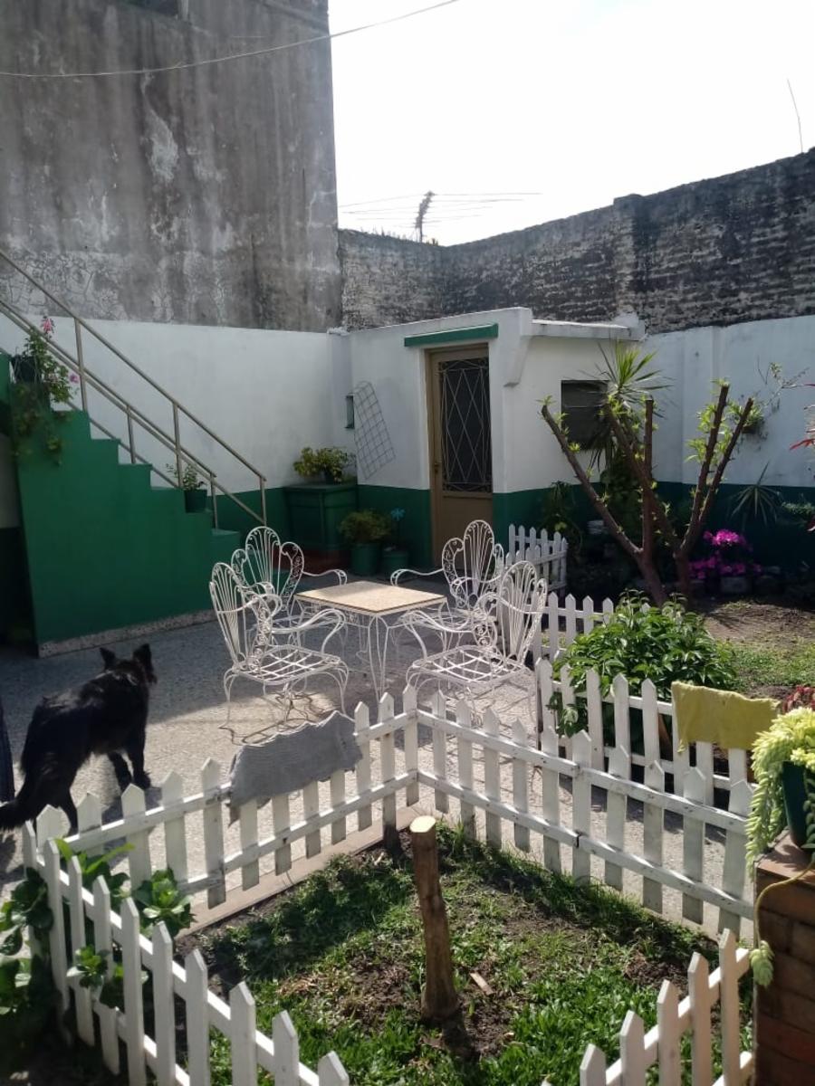 2 LOCALES S/AVENIDA CON 2 CASAS. IDEAL INVERSION Y 2 FAMILIAS — foto 5