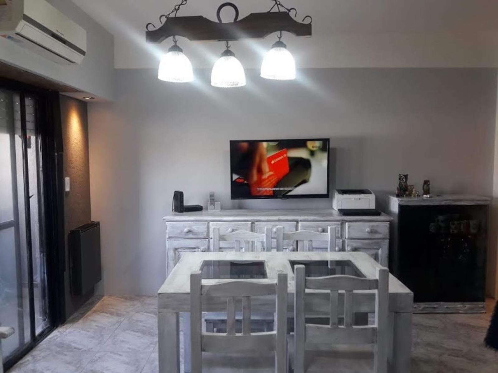 HERMOSO DEPTO DE 2 AMB AMPLIOS Y LUMINOSOS EXCELENTE UBICACION. — foto 3