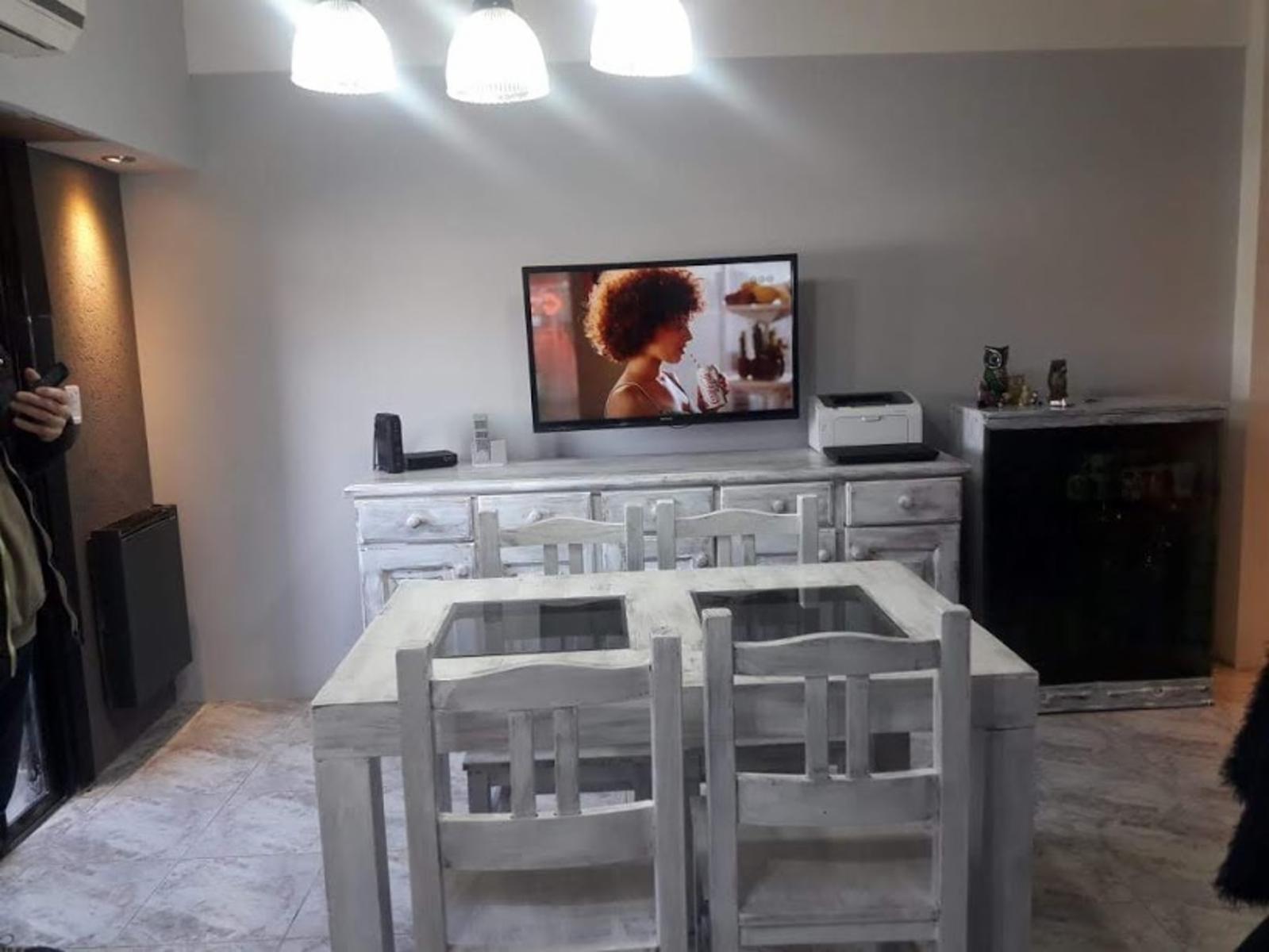 HERMOSO DEPTO DE 2 AMB AMPLIOS Y LUMINOSOS EXCELENTE UBICACION. — foto 4