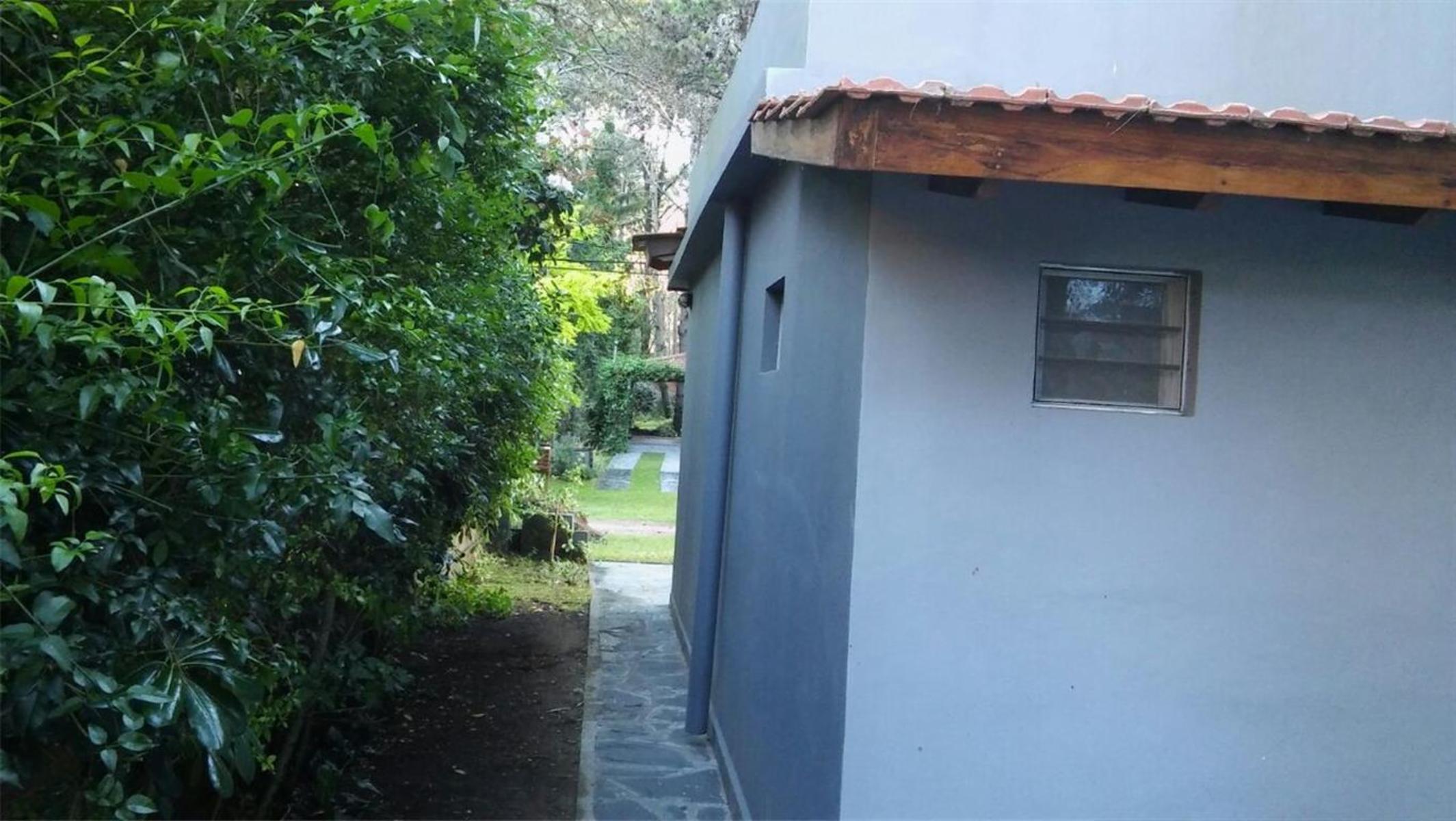 HERMOSO CHALET EN DOS PLANTAS EN COSTA DEL ESTE EXCELENTE UBICACION. — foto 13