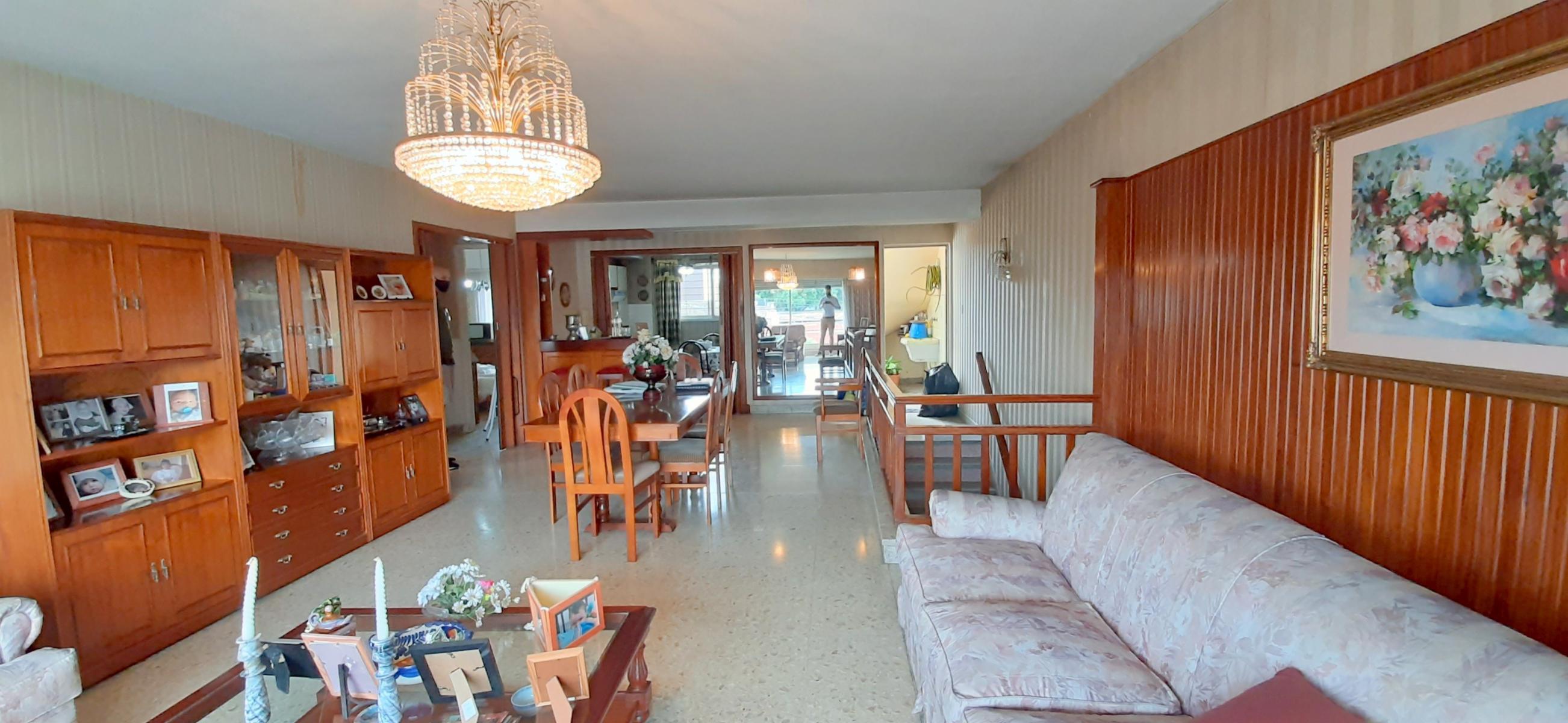 HERMOSA CASA DE ESTILO CON QUINCHO AMPLIO Y GALPON EN PLANTA BAJA EXCELENTE LOTE DE 8.66 X 45 METROS — foto 14