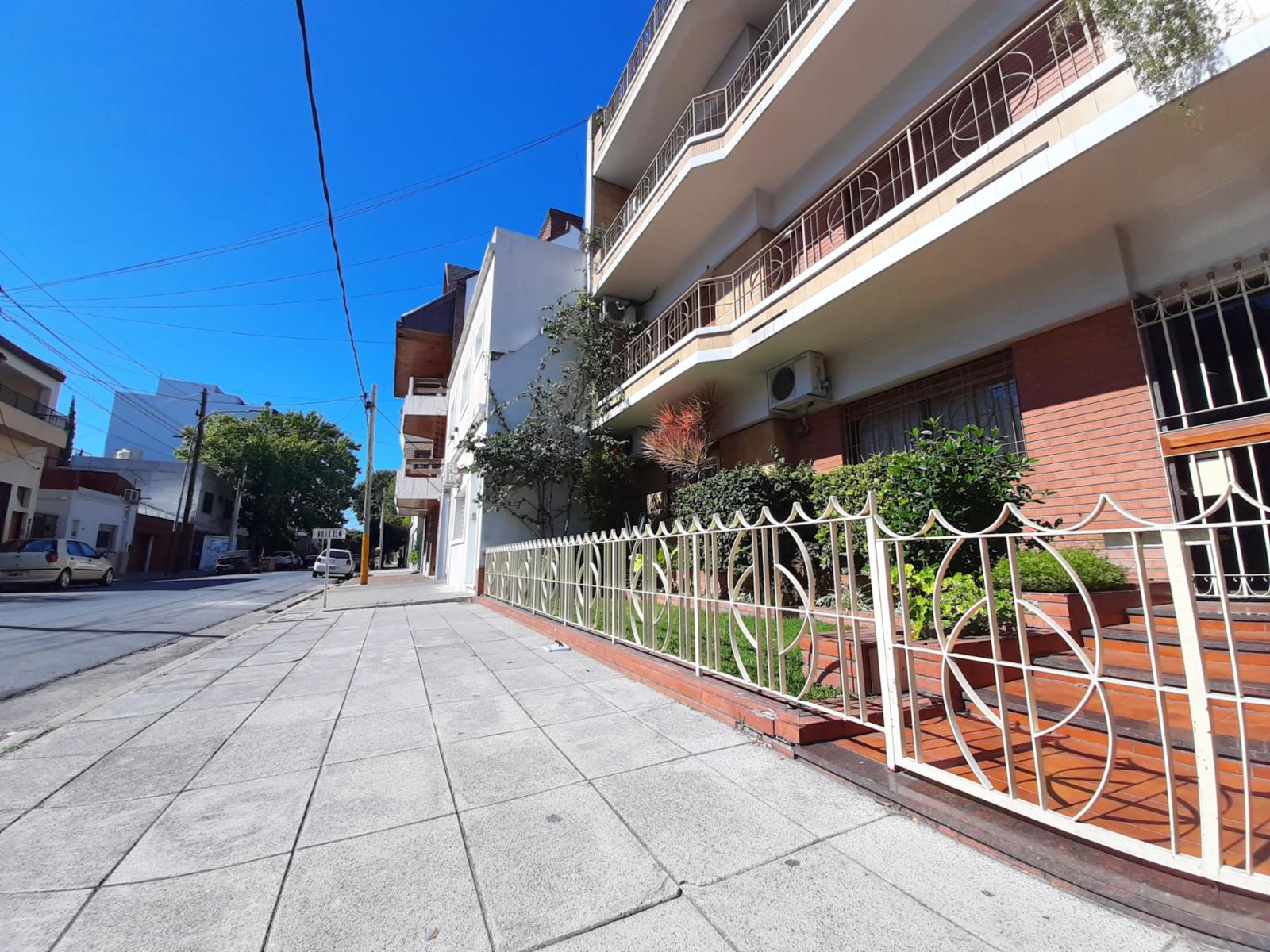 HERMOSO DEPTO DE 3 AMB EN PLANTA BAJA CON PATIO Y TERRAZA — foto 6