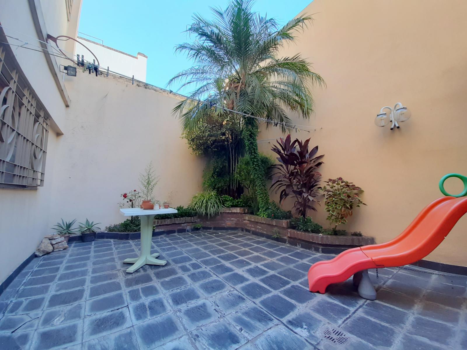 HERMOSO DEPTO DE 3 AMB EN PLANTA BAJA CON PATIO Y TERRAZA — foto 7