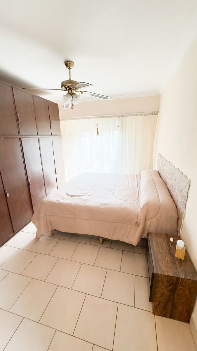 CASA TIPO PH DE 4 AMBIENTES AMPLIA, LUMINOSA Y CON EXCELENTE UBICACIÓN — foto 3