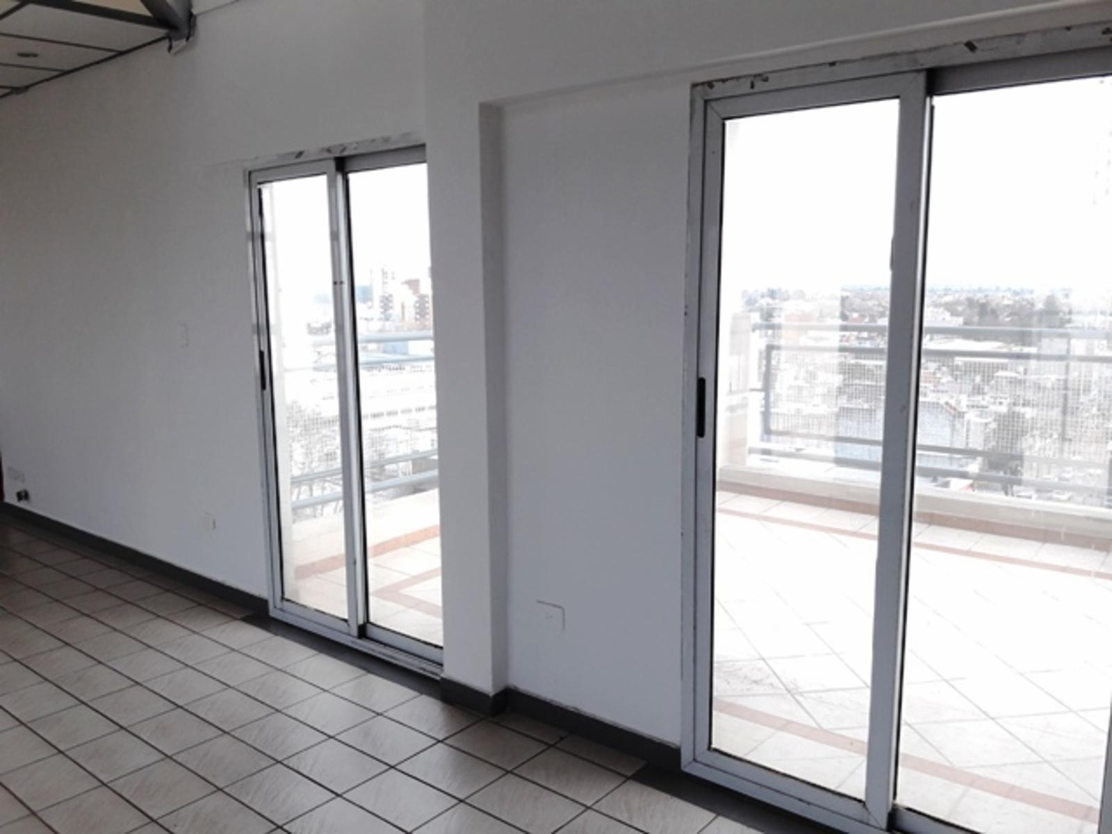 ArgenpropGestión &gt&gt Propiedades F PORTELA AL 400 AMPLIA OFICINA EN EXCELENTE UBICACION — foto 3