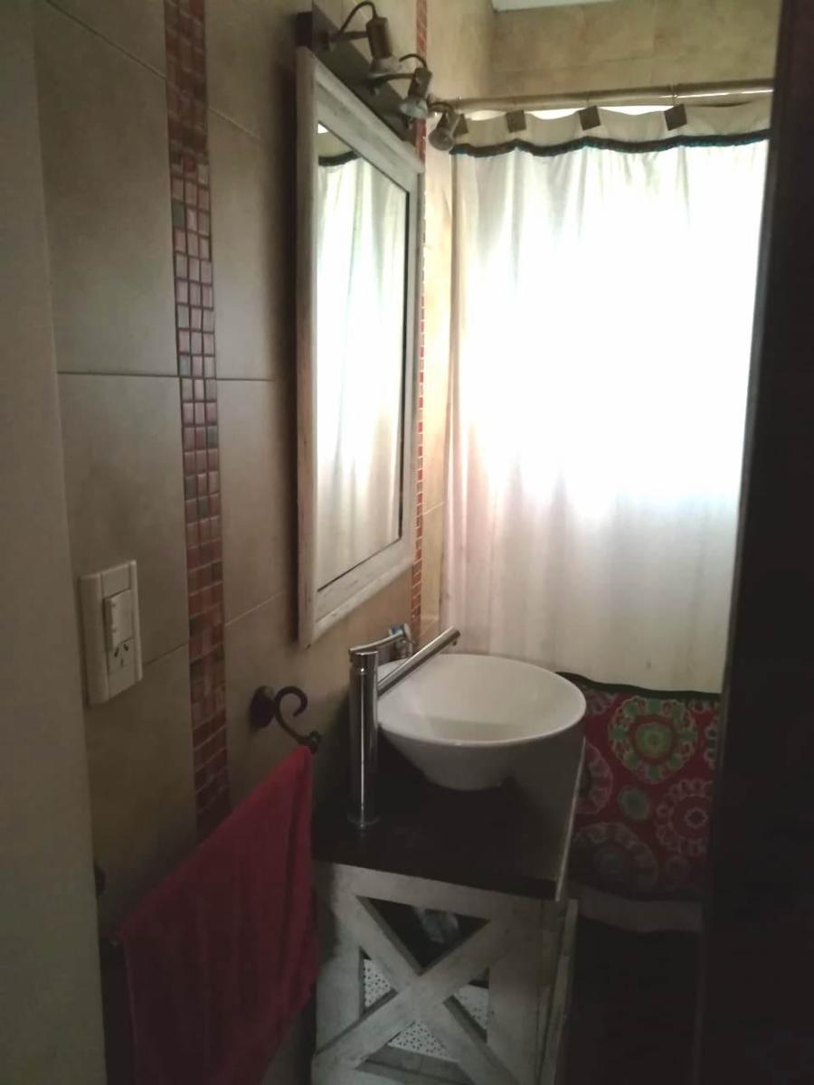 MUY BUENA CASA VIAMONTE AL 2000 SOBRE LOTE DE 10 X 44 — foto 13