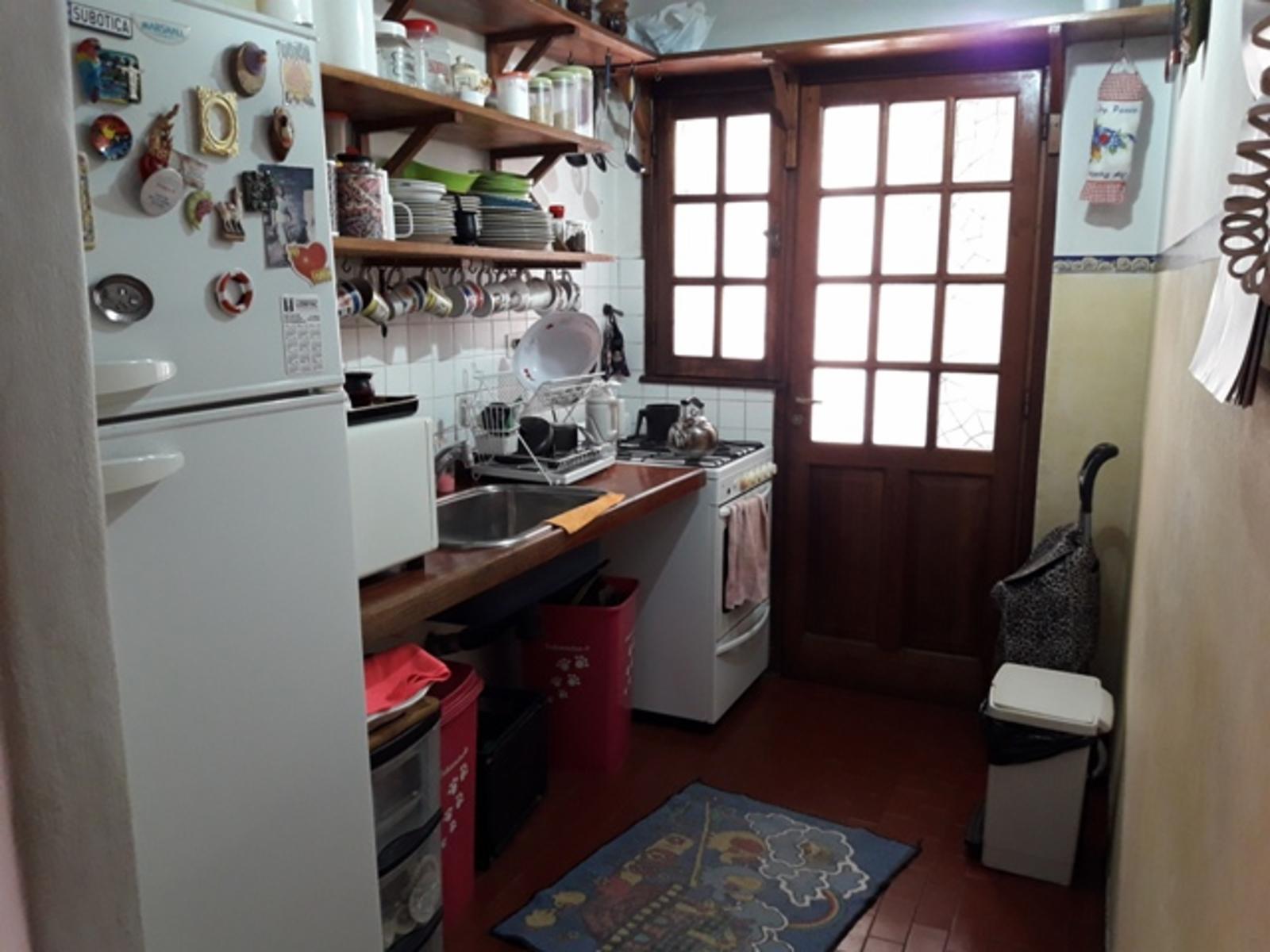 MUY BUEN DEPARTAMENTO DE 3 AMBIENTES EN TORRES 14 DE JULIO A METROS DE LA ESTACION — foto 3