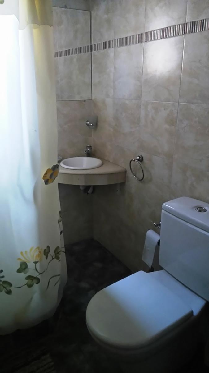 EXCELENTE CASA DE 4 AMBIENTES EN COSTA DEL ESTE — foto 12