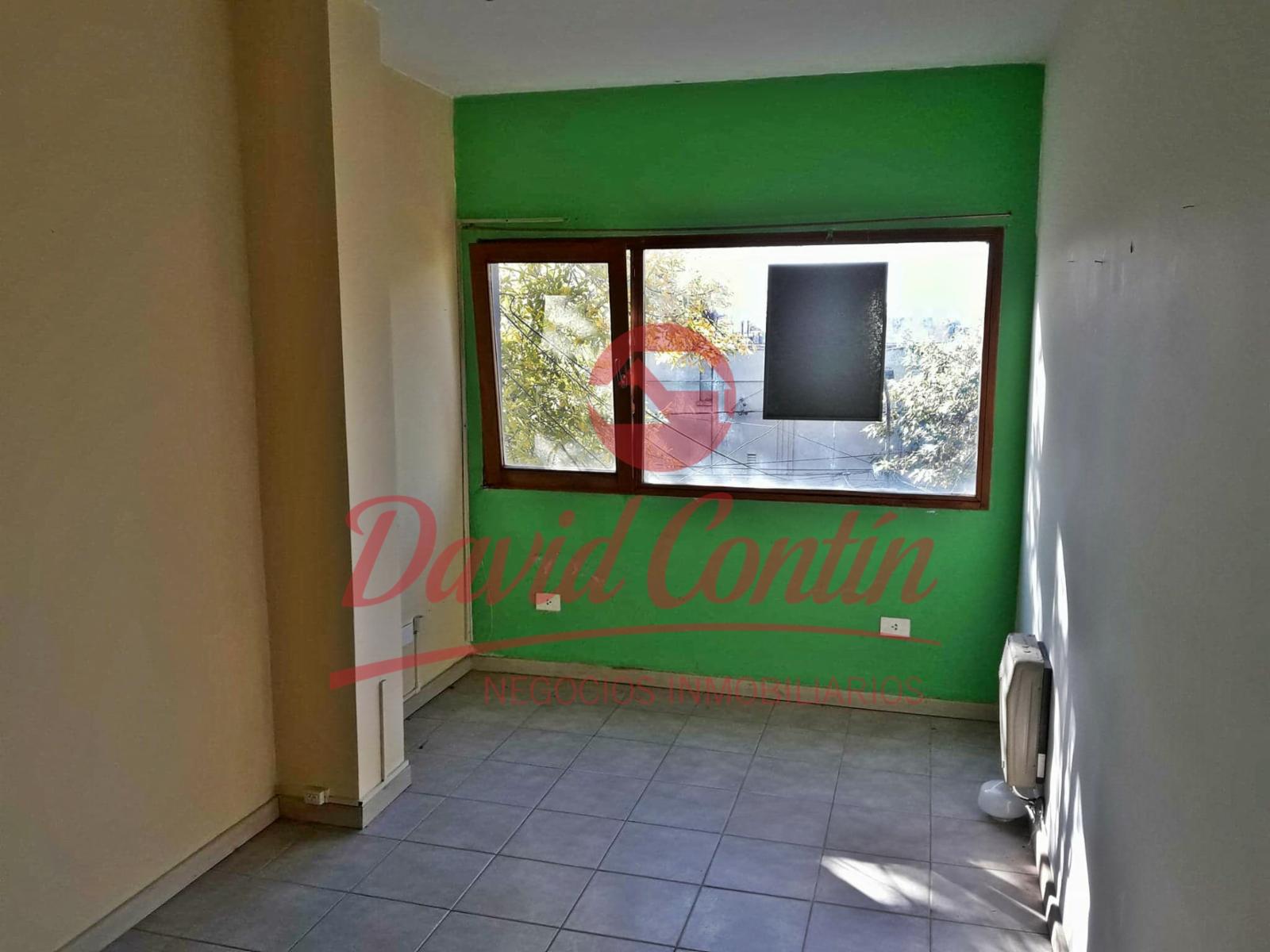 EXCELENTE OFICINA CÉNTRICA EN VENTA - 2
