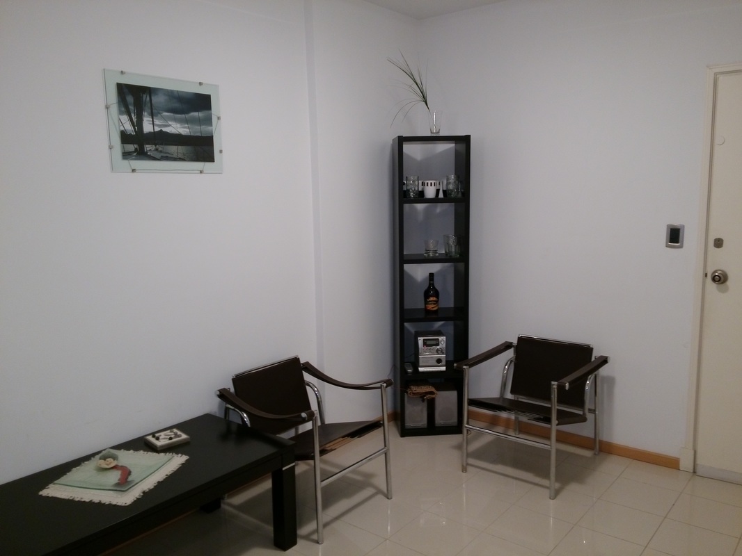 VENTA ambiente y medio Reciclado con espacio de cochera - Interno.