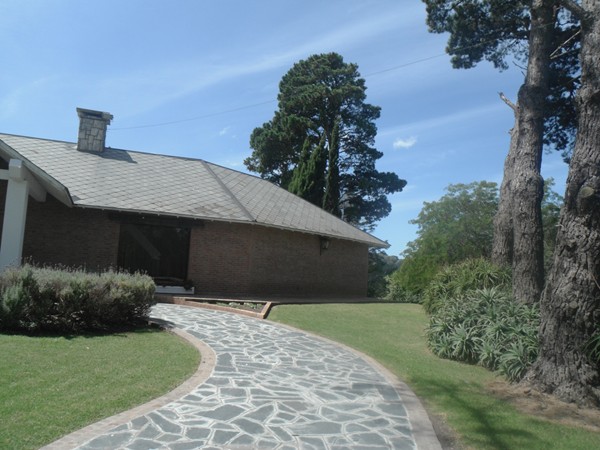 VENTA Chalet Barrio Golf Acantilados