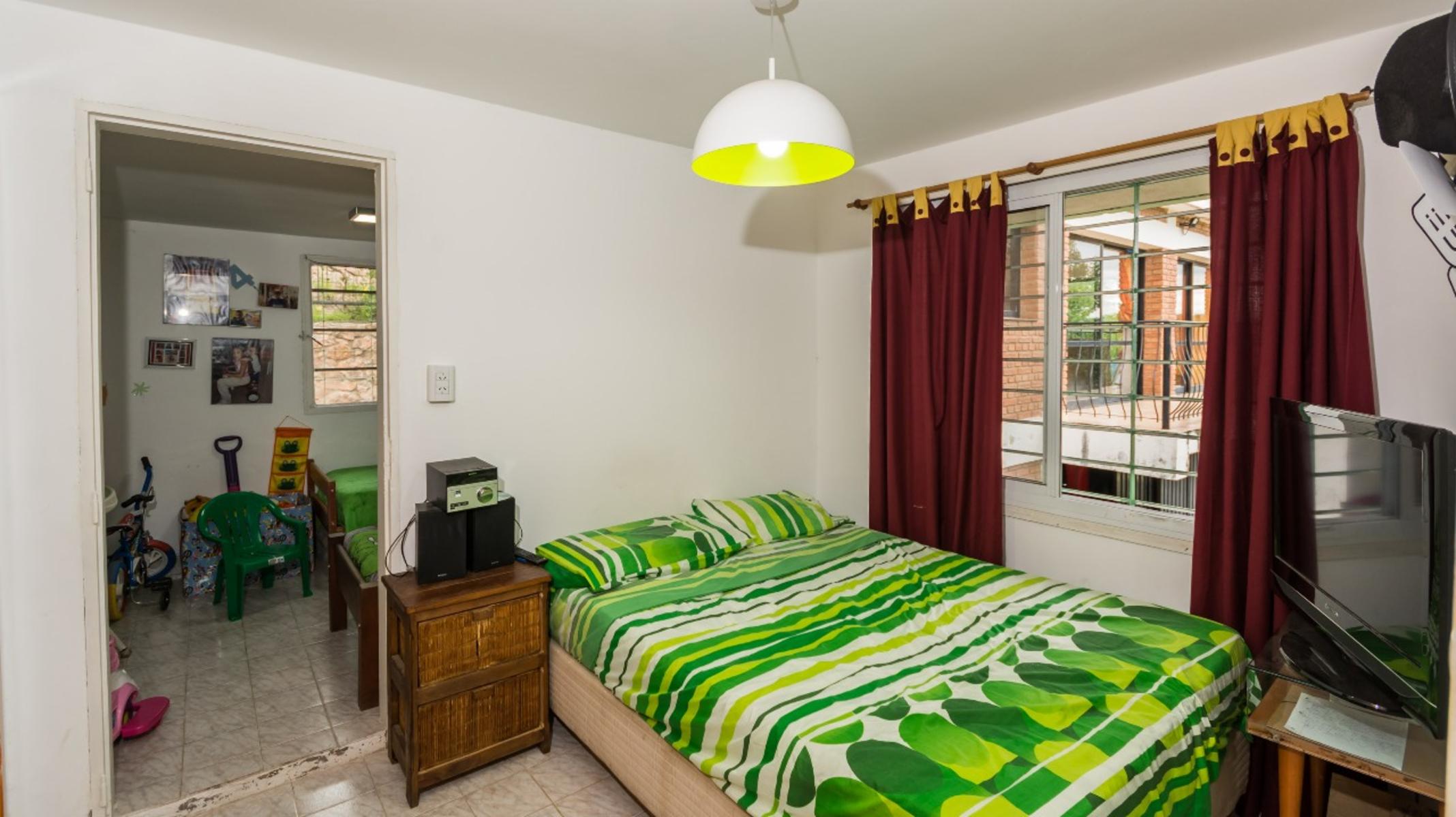CHALET EN VENTA CON PILETA. EXCELENTE VISTA PANORAMICA — foto 8
