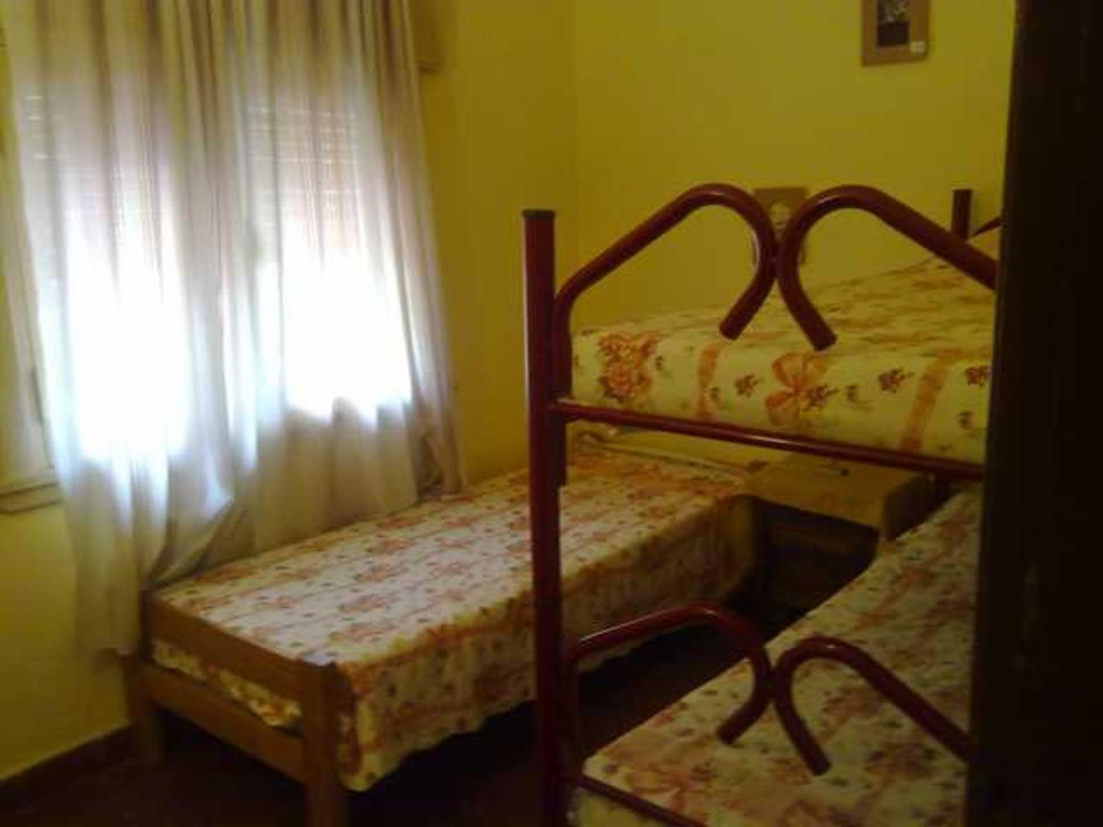 EXCELENTE CHALET + DPTO EN COSQUIN — foto 5
