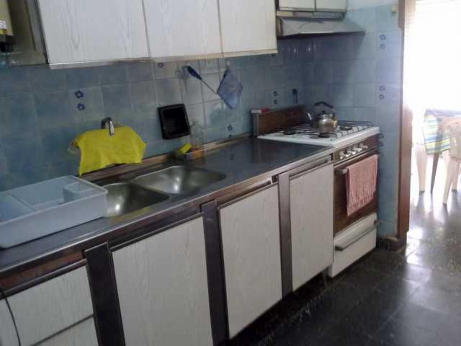 EXCELENTE CHALET + DPTO EN COSQUIN — foto 7