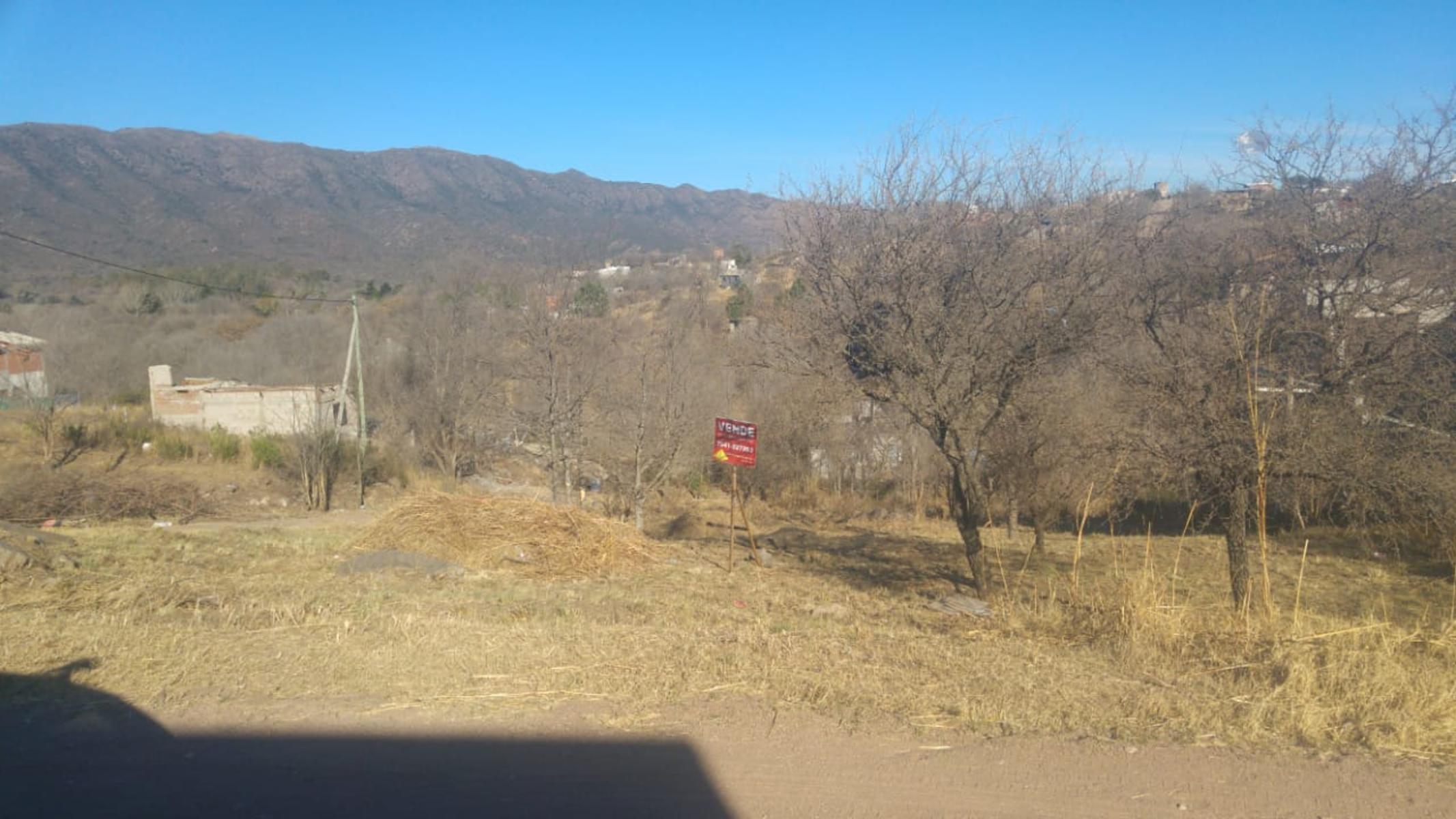 LOTE ESQUINA EN VENTA VILLA CAEIRO — foto 2