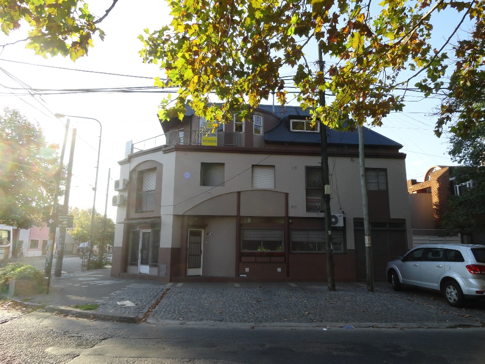 VENTA: San Luis esq. V. Lopez, Quilmes
