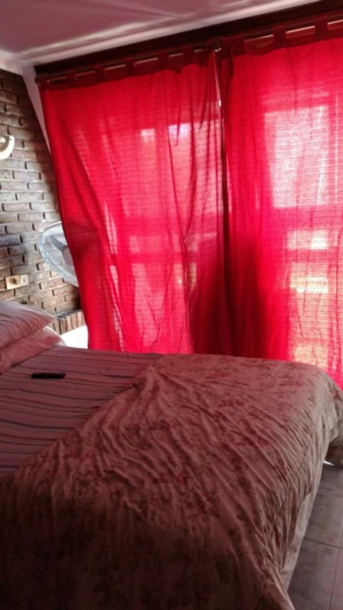 NUEVO VALOR A CONSULTAR.....EXCELENTE Casa 4 Amb. 2 Cocheras Jardin — foto 8